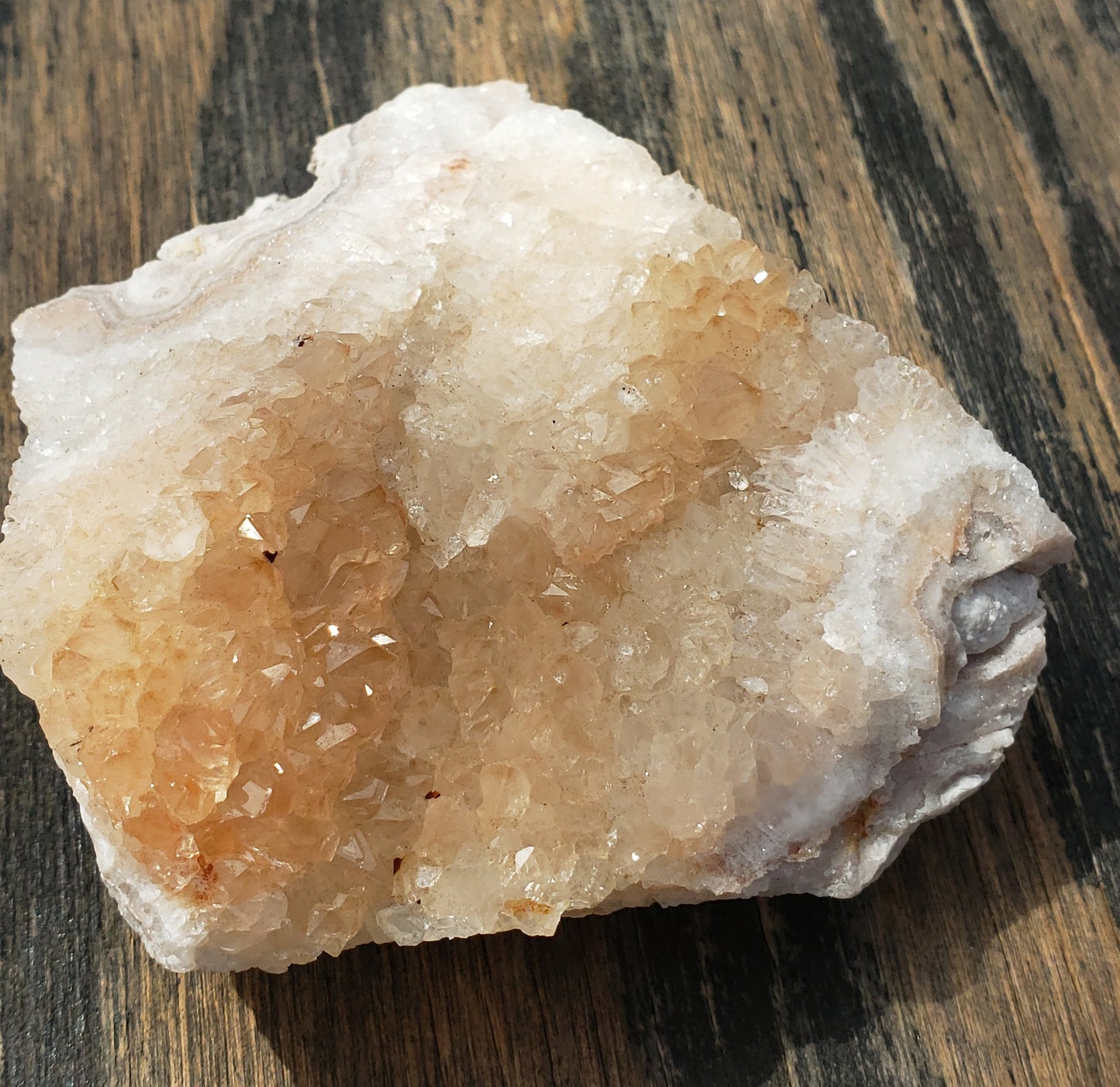Quartz Crystal Druzy Druse on Lace Agate, Missouri, Pink Champagne Color DR45