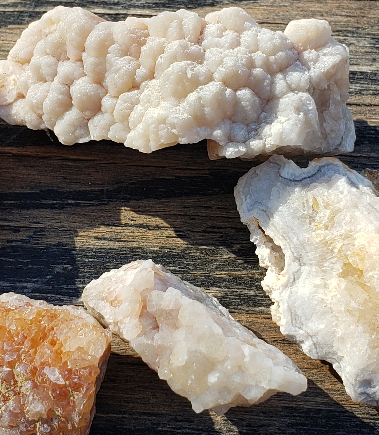 Quartz Crystal Druzy Druse, Missouri, 7 pieces DR180