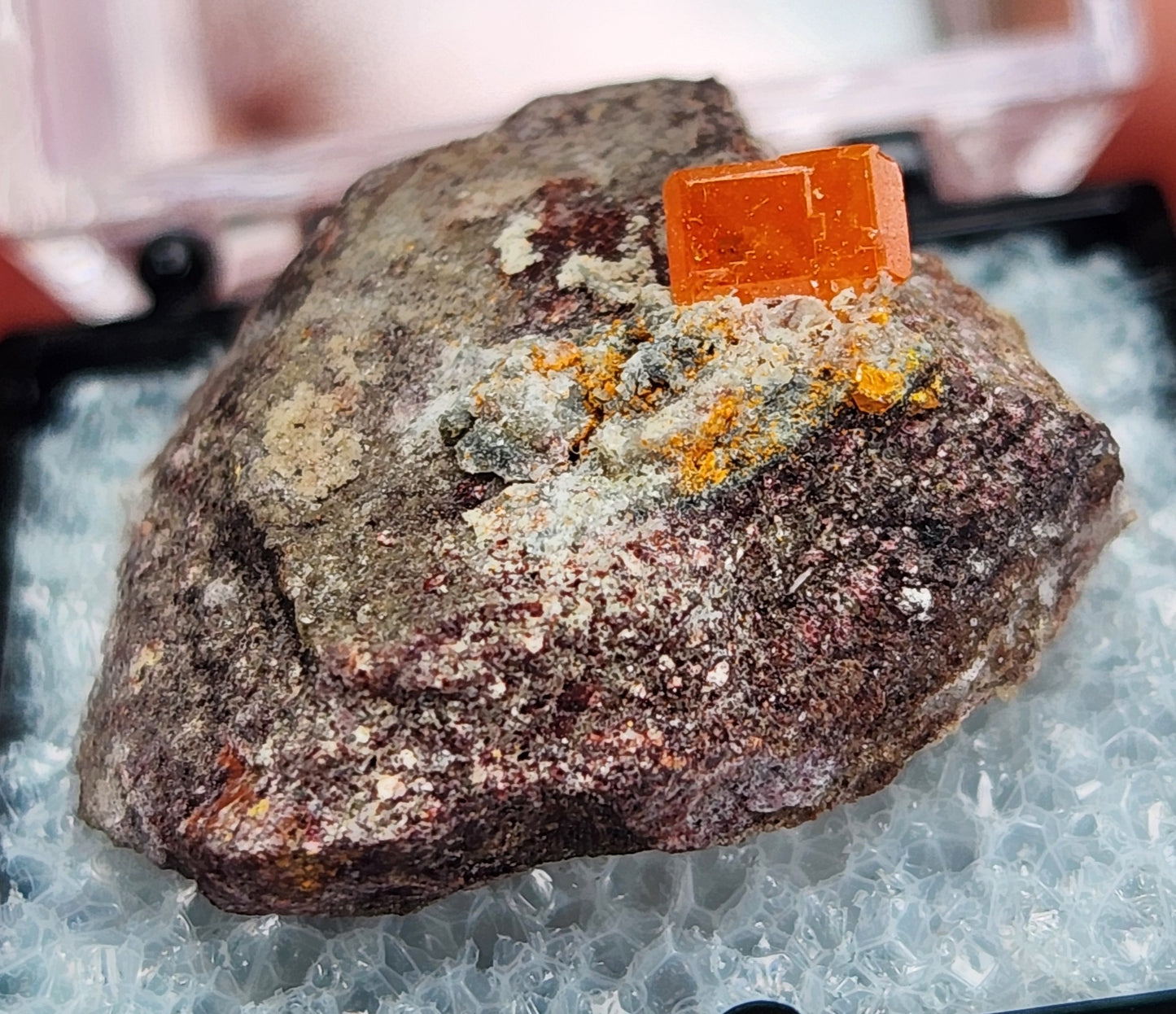 Wulfenite, Red Cloud Mine Arizona, UV Reactive, ItemSP242