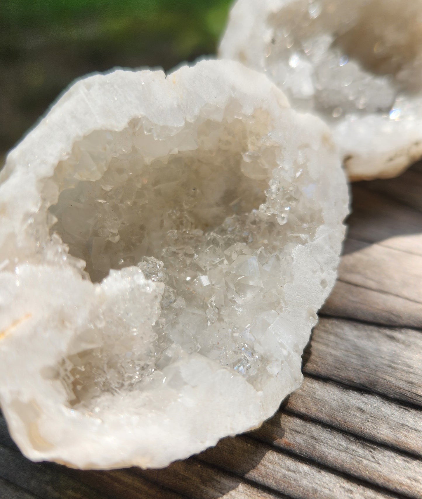 Geode Pair, 2 Pieces Item GE353
