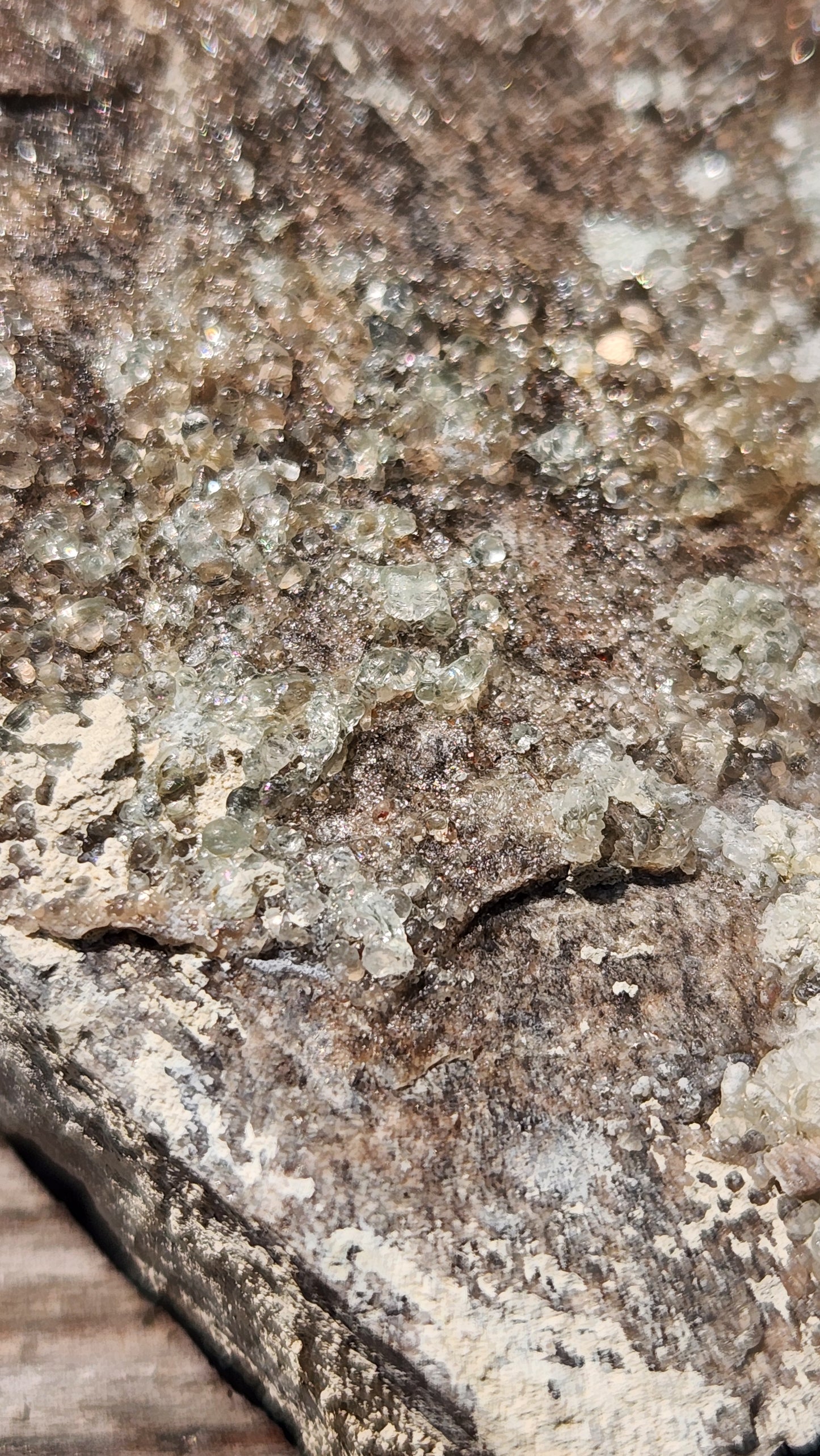 Botryoidal Hyalite Opal Specimen From Utah Highly UV Reactive Item SP403