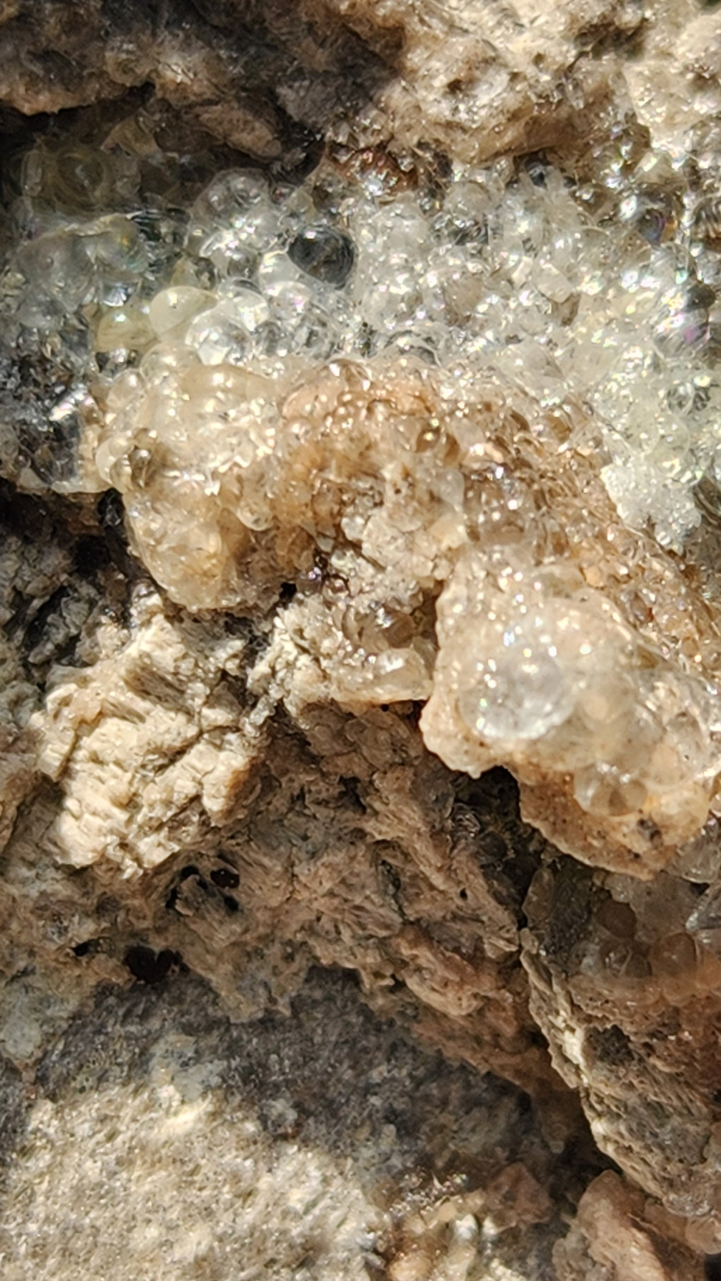 Botryoidal Hyalite Opal Specimen From Utah Highly UV Reactive Item SP407