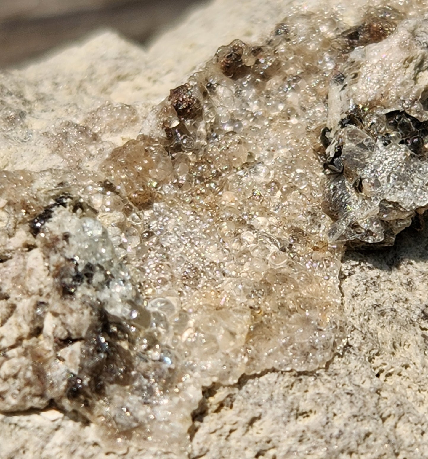Botryoidal Hyalite Opal Specimen From Utah Highly UV Reactive Item SP412