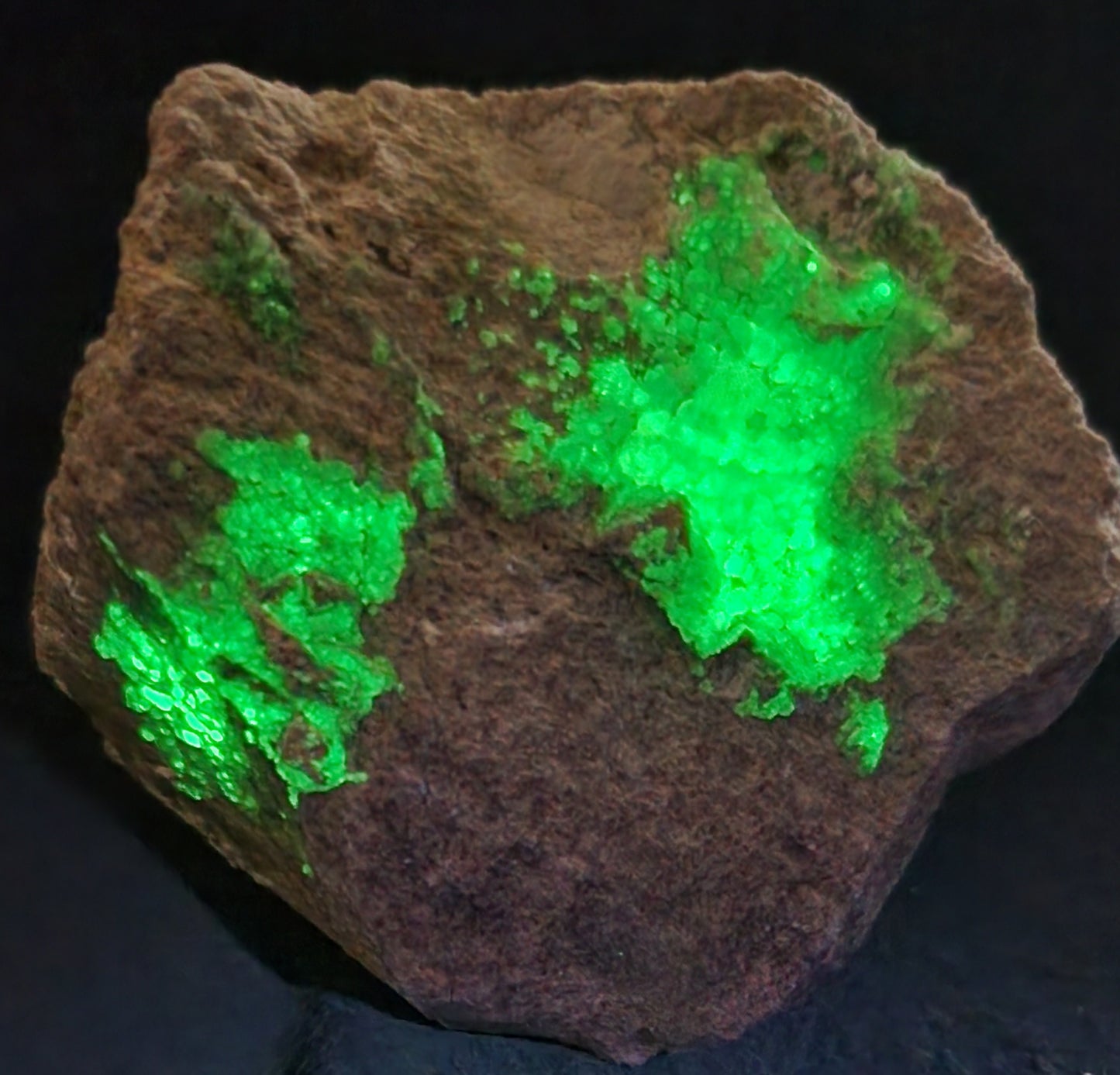 Botryoidal Hyalite Opal Specimen From Utah Highly UV Reactive Item SP406