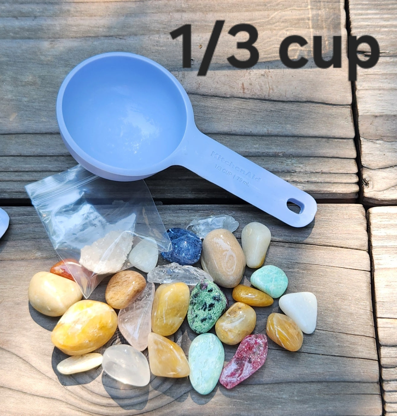Tumbled Rock Crystal Confetti Scoop 1/3 Cup Item CON2
