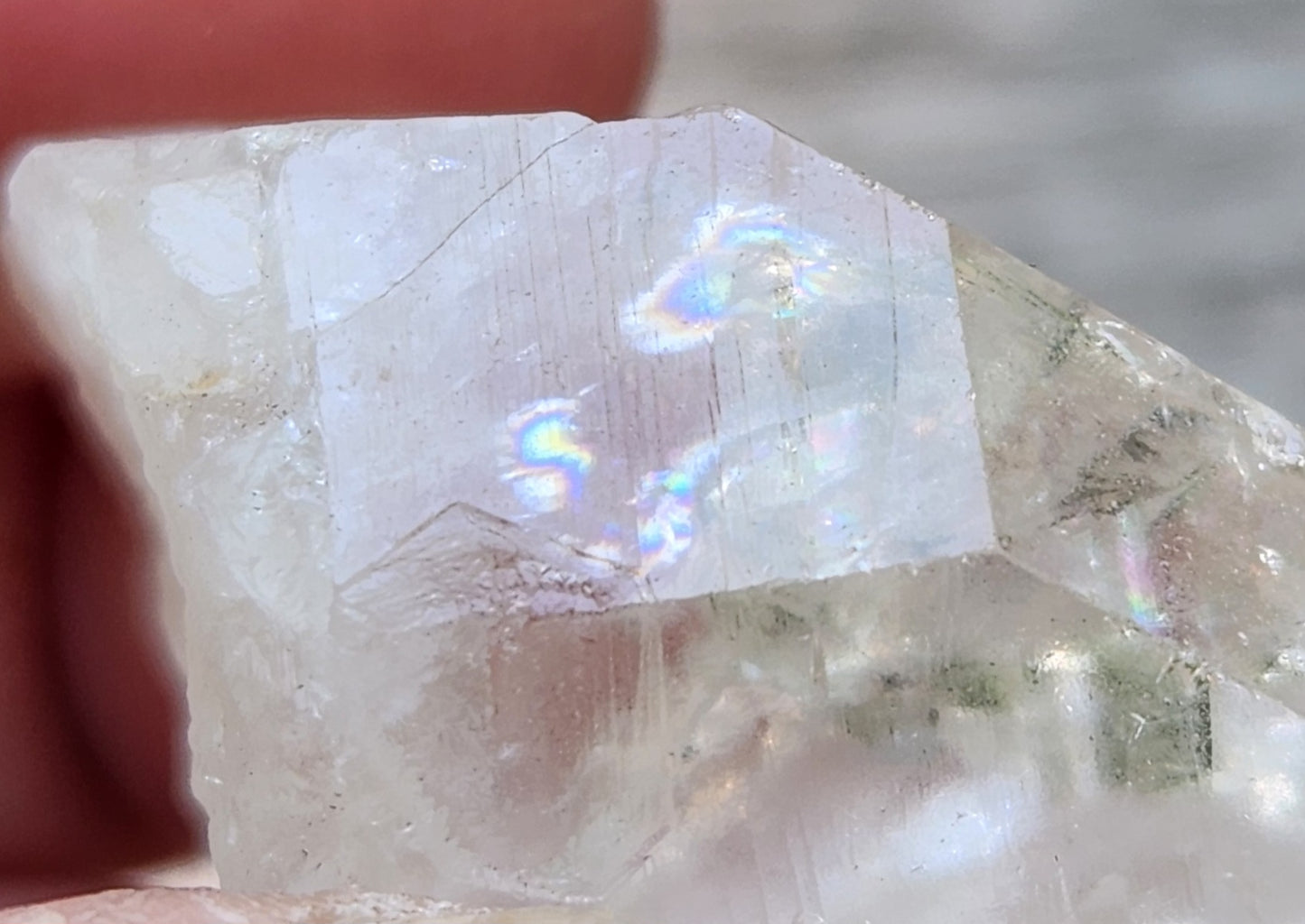 Quartz Crystal with Rainbows Net Macrame Style Necklace Self Tumbled Item JL49