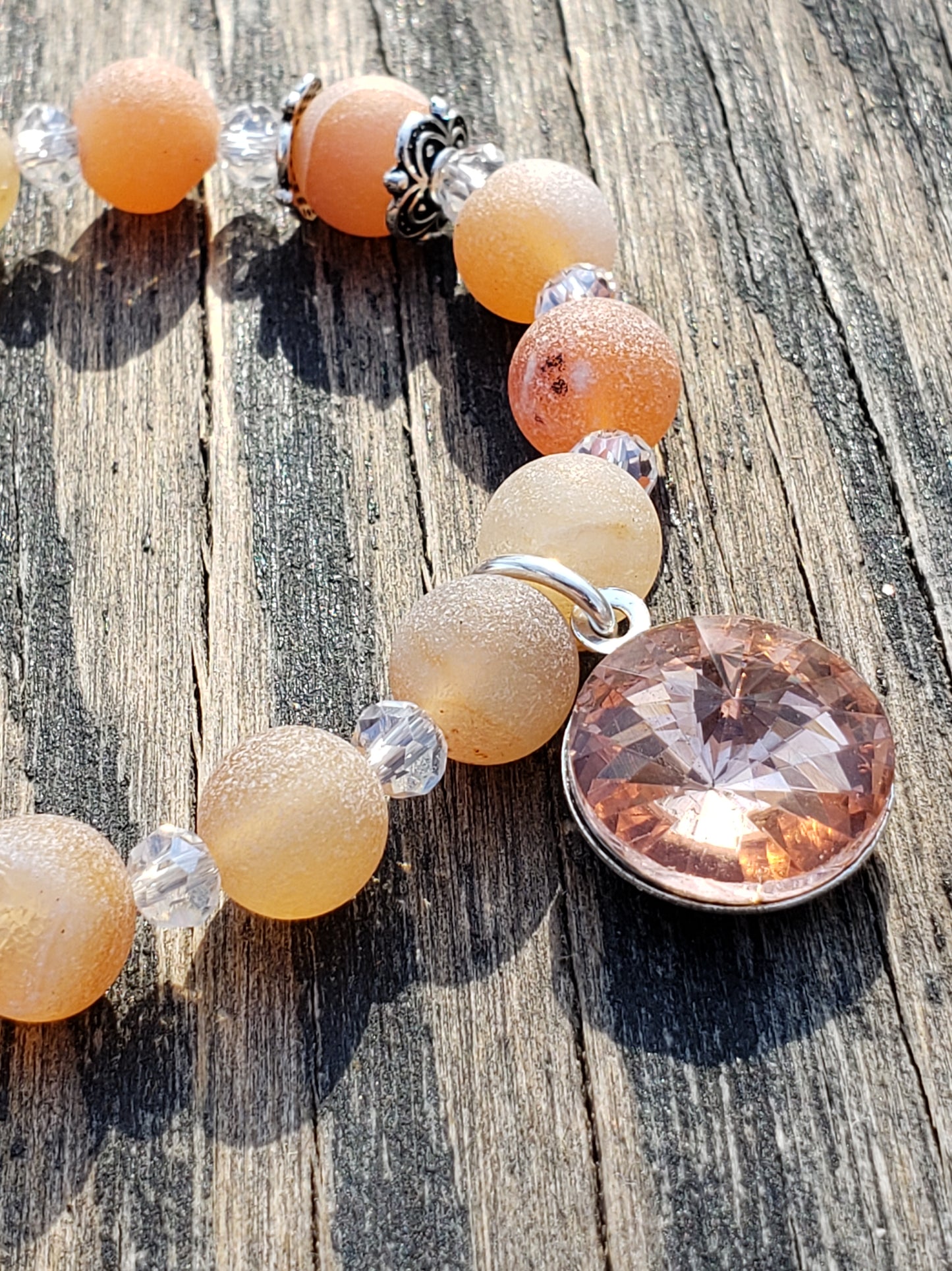Peach Agate and Glass , with Shiny Rhinestone Stretch Bracelet ItemJL32
