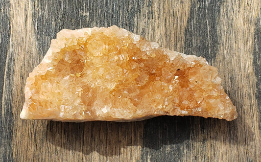 Quartz Crystal Druzy Druse on Lace Agate, Missouri, Orange Champagne Color DR46