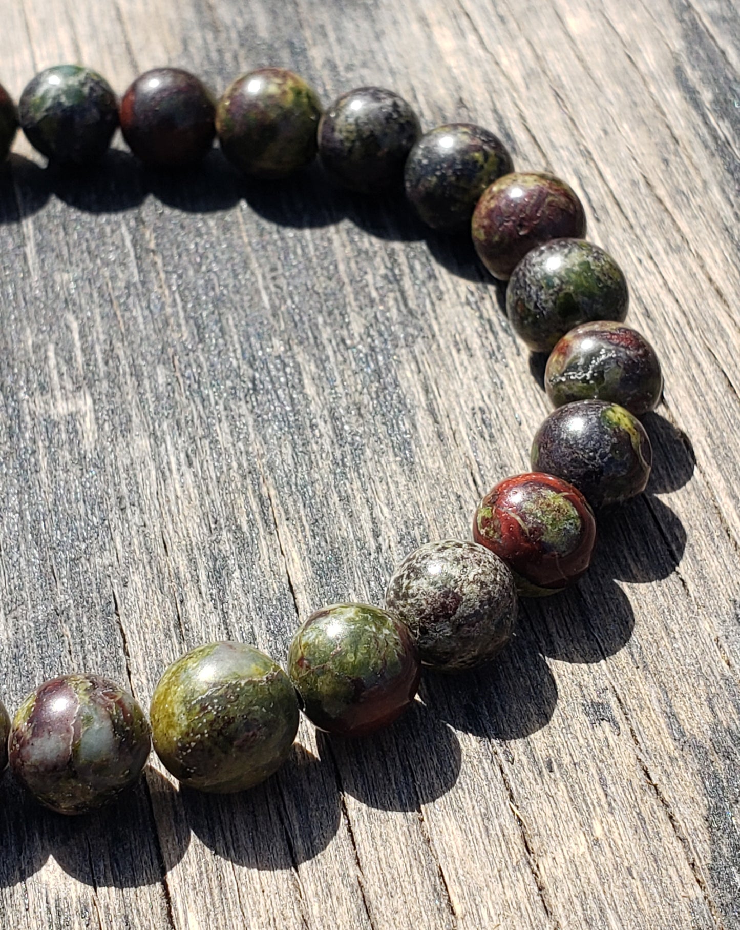 Dragons Blood Stretch Bracelet Mens Size JL96