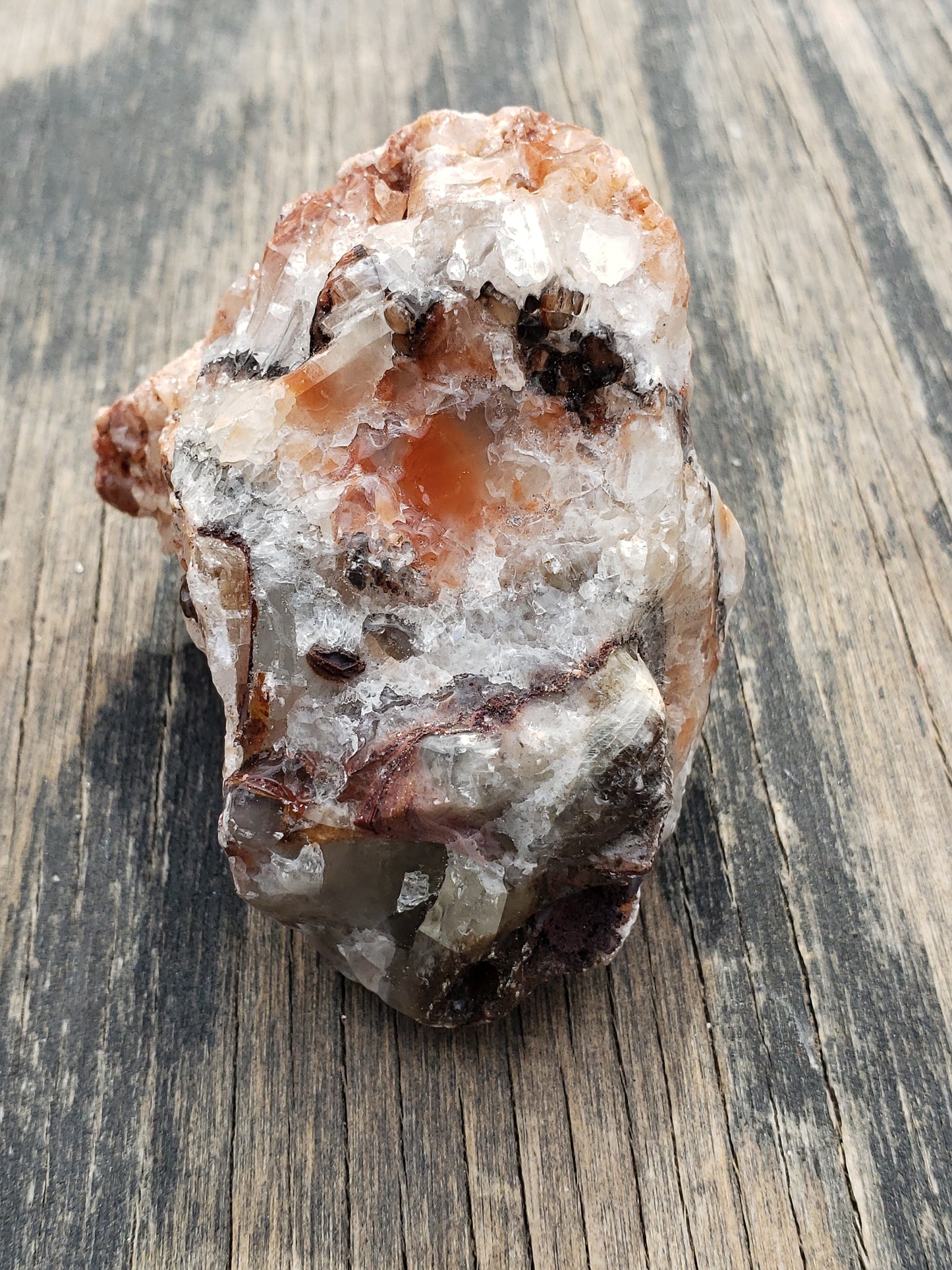 Tri Color Calcite Rough Rock UV Reactive ItemRR148