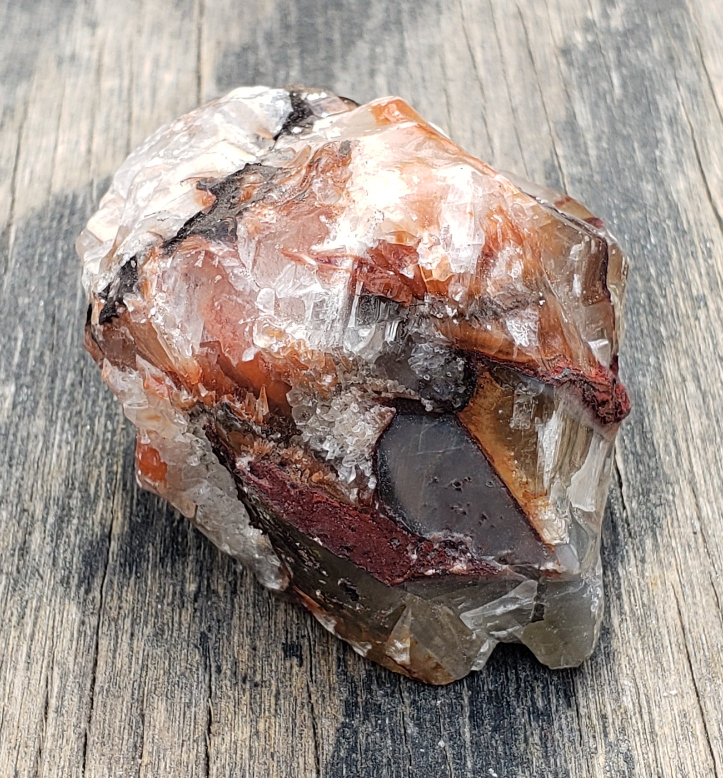 Tri Color Calcite Rough Rock UV Reactive ItemRR145