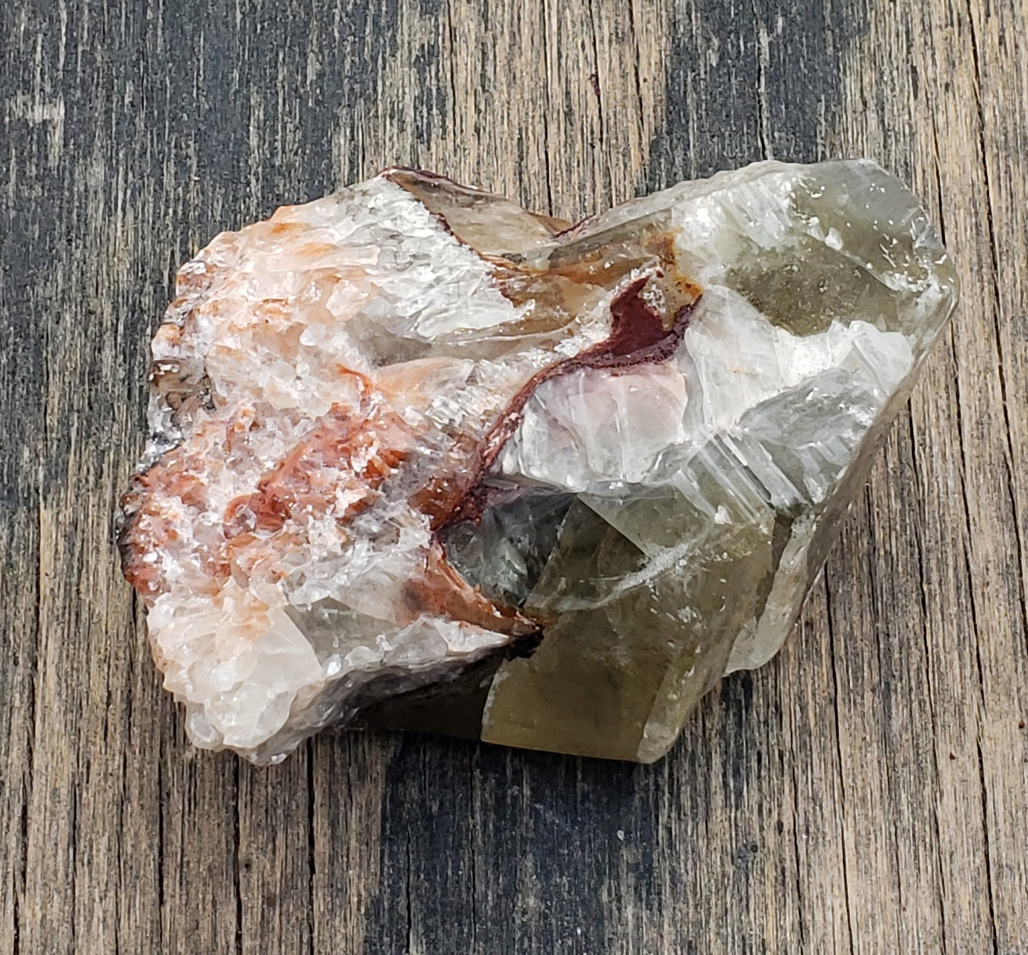 Tri Color Calcite Rough Rock UV Reactive ItemRR147