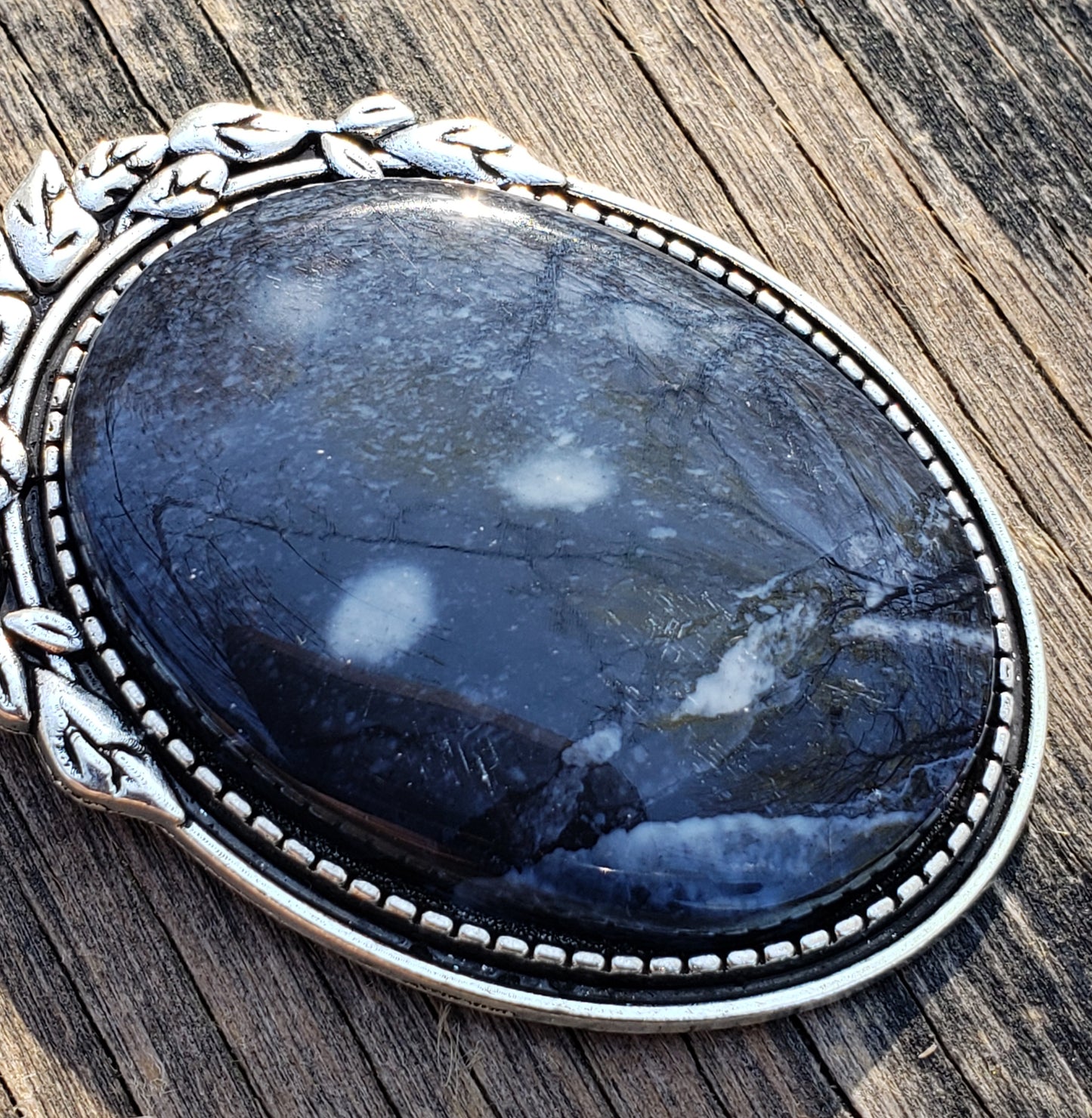 Blue Dendritic Necklace 40x30mm Item JL205