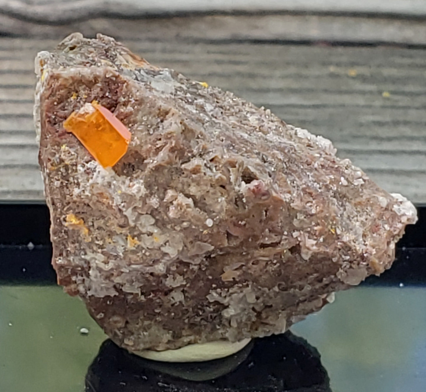 Wulfenite, Red Cloud Mine Arizona, UV Reactive, SP223