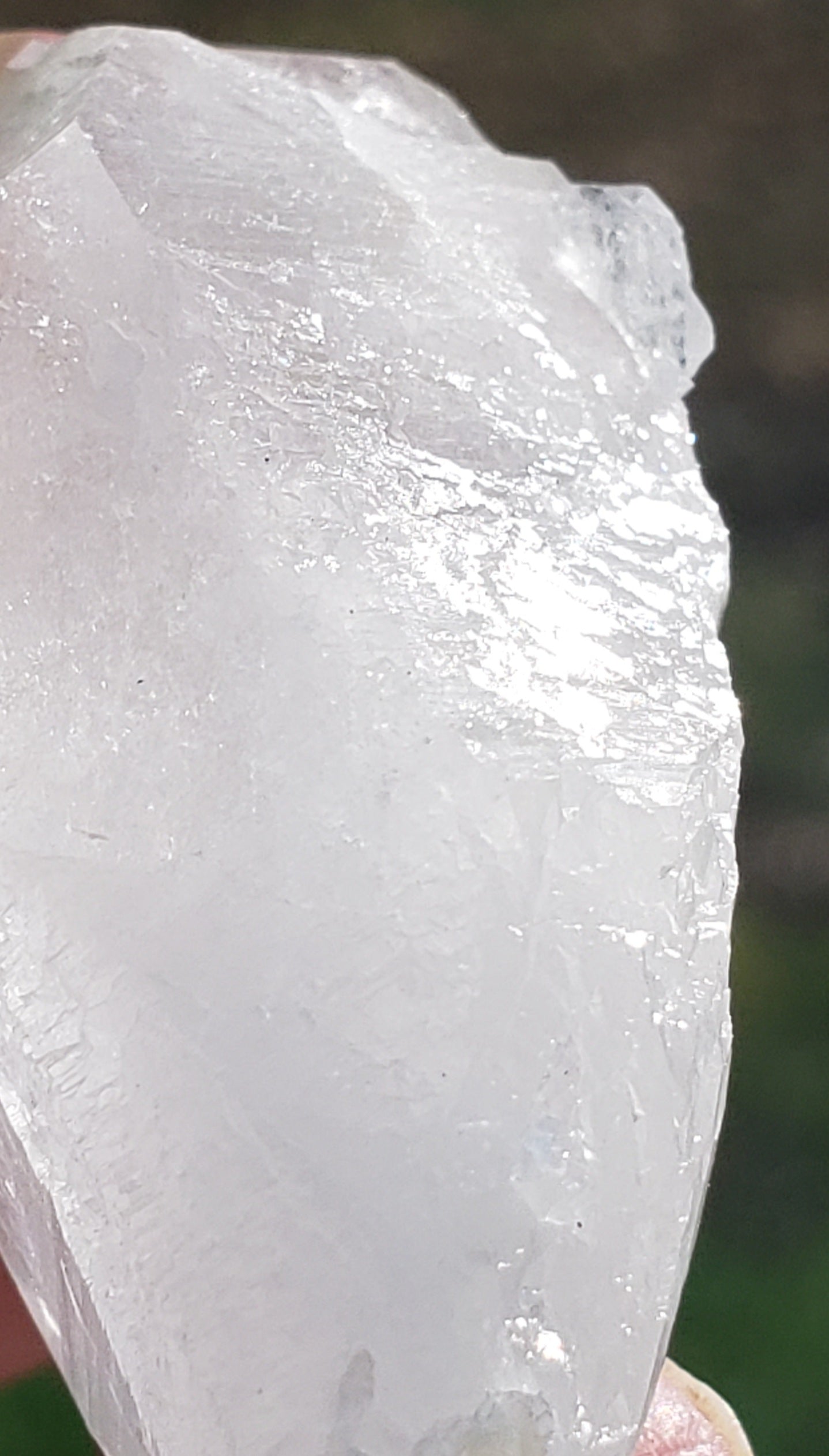 Quartz Point with Reheal from Arkansas Item QP176