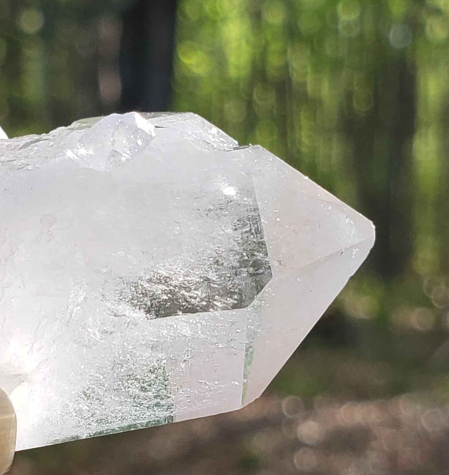 Quartz Point with Reheal from Arkansas Item QP176