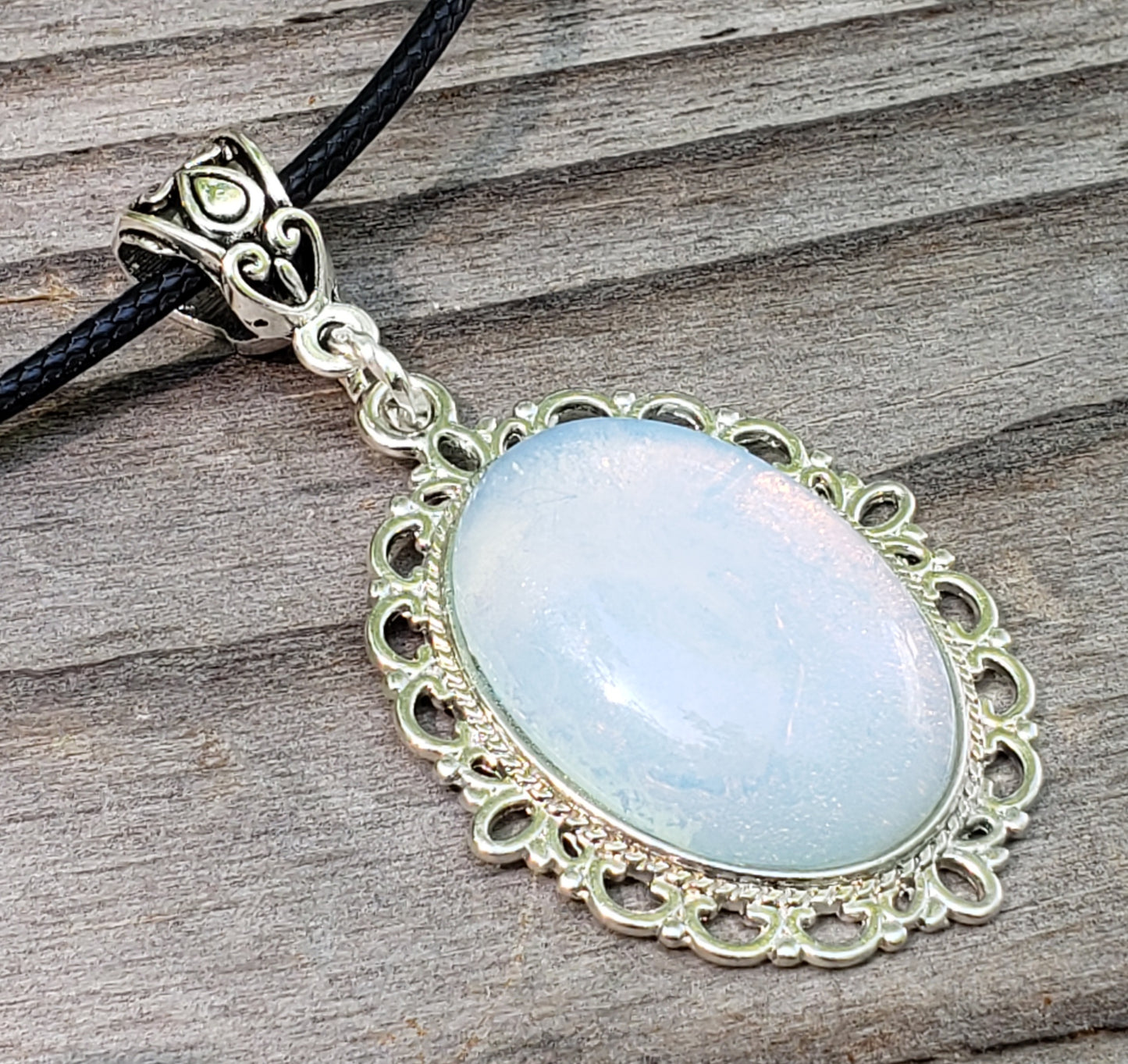 Vintage Style Opalite Necklace 25x18mm Item JL208