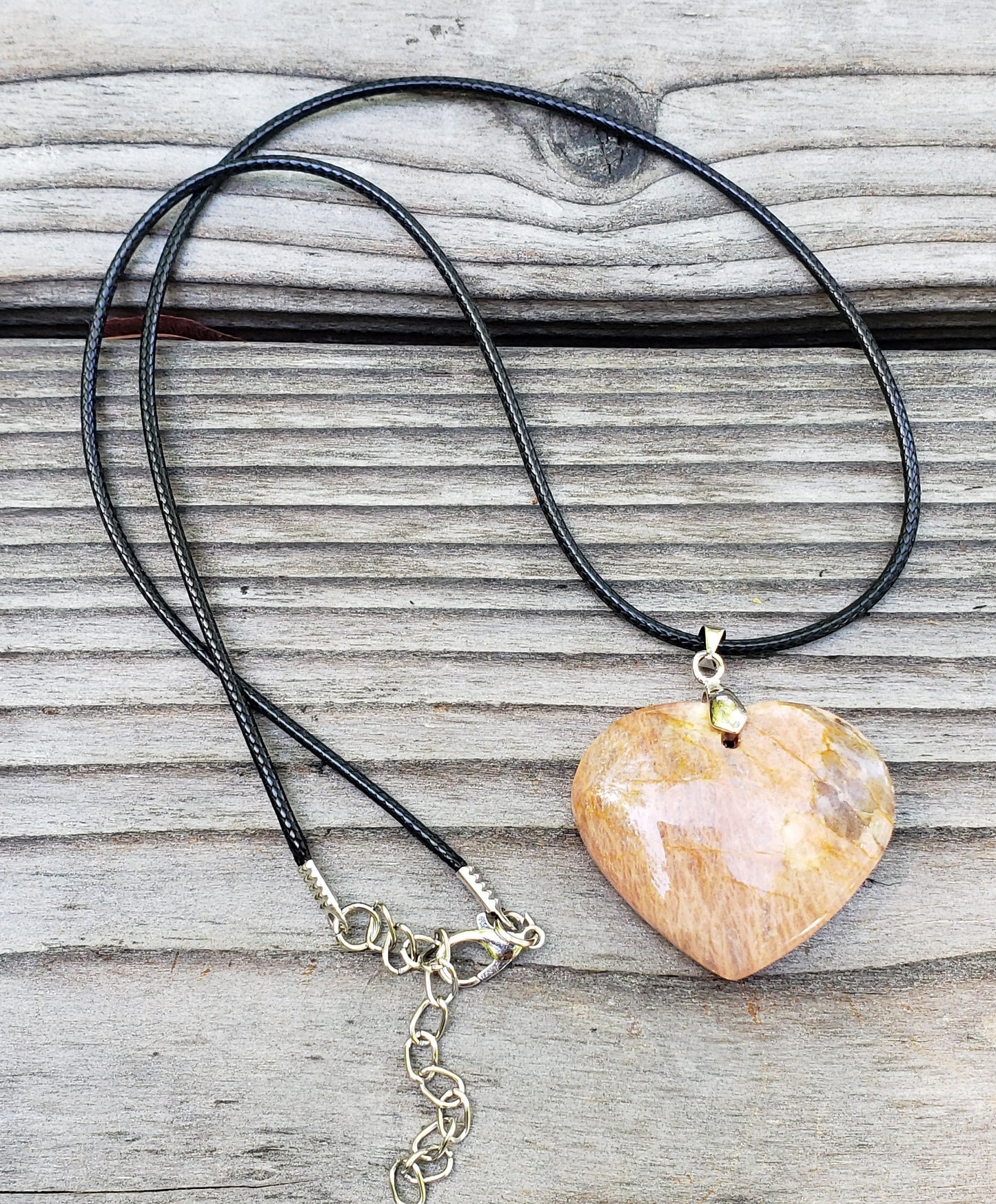 Peach Moonstone Heart Necklace Item JL216