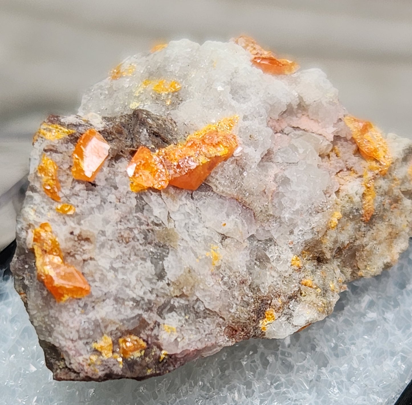 Wulfenite, Red Cloud Mine Arizona, UV Reactive, ItemSP249