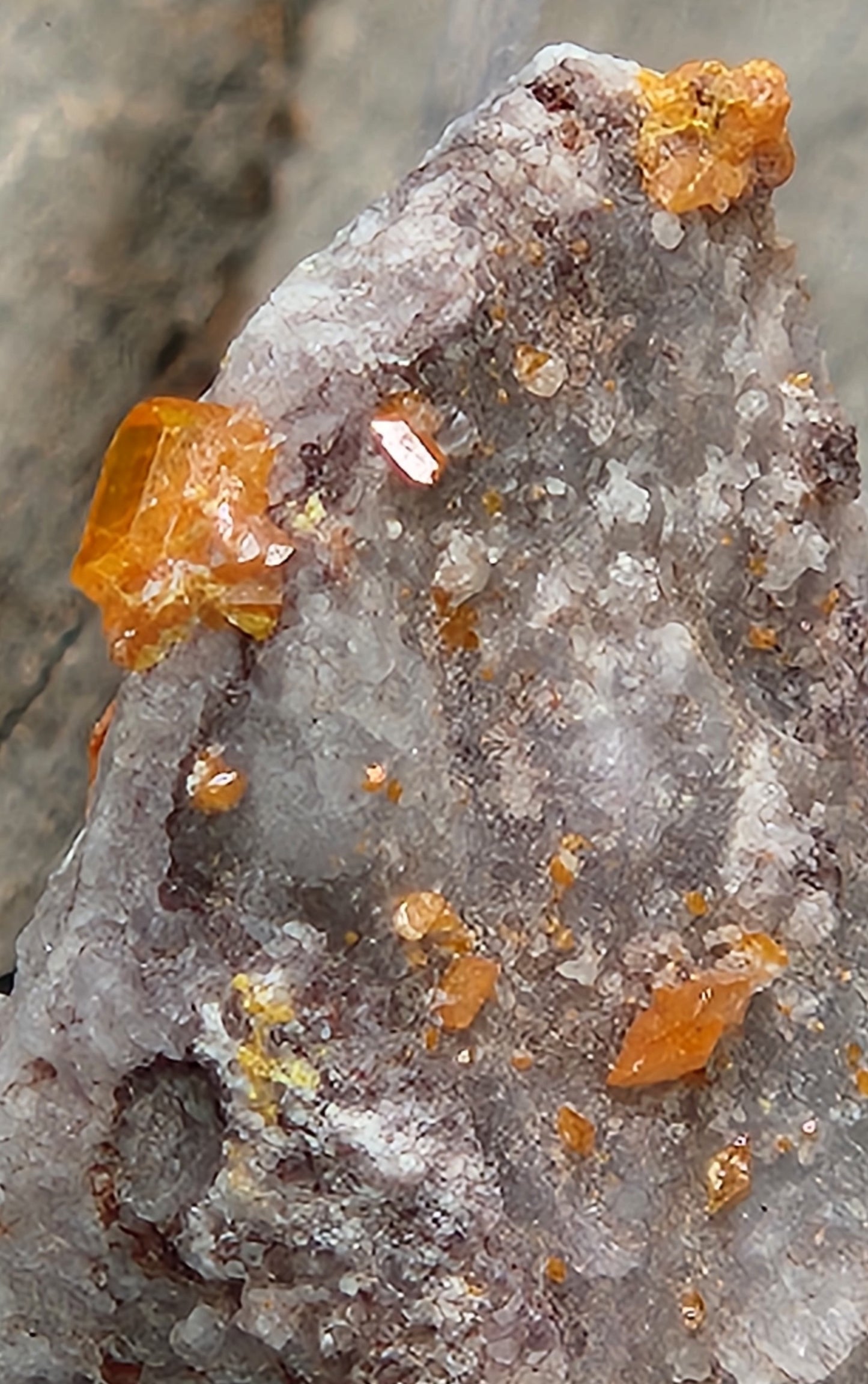 Wulfenite, Red Cloud Mine Arizona, UV Reactive, ItemSP258