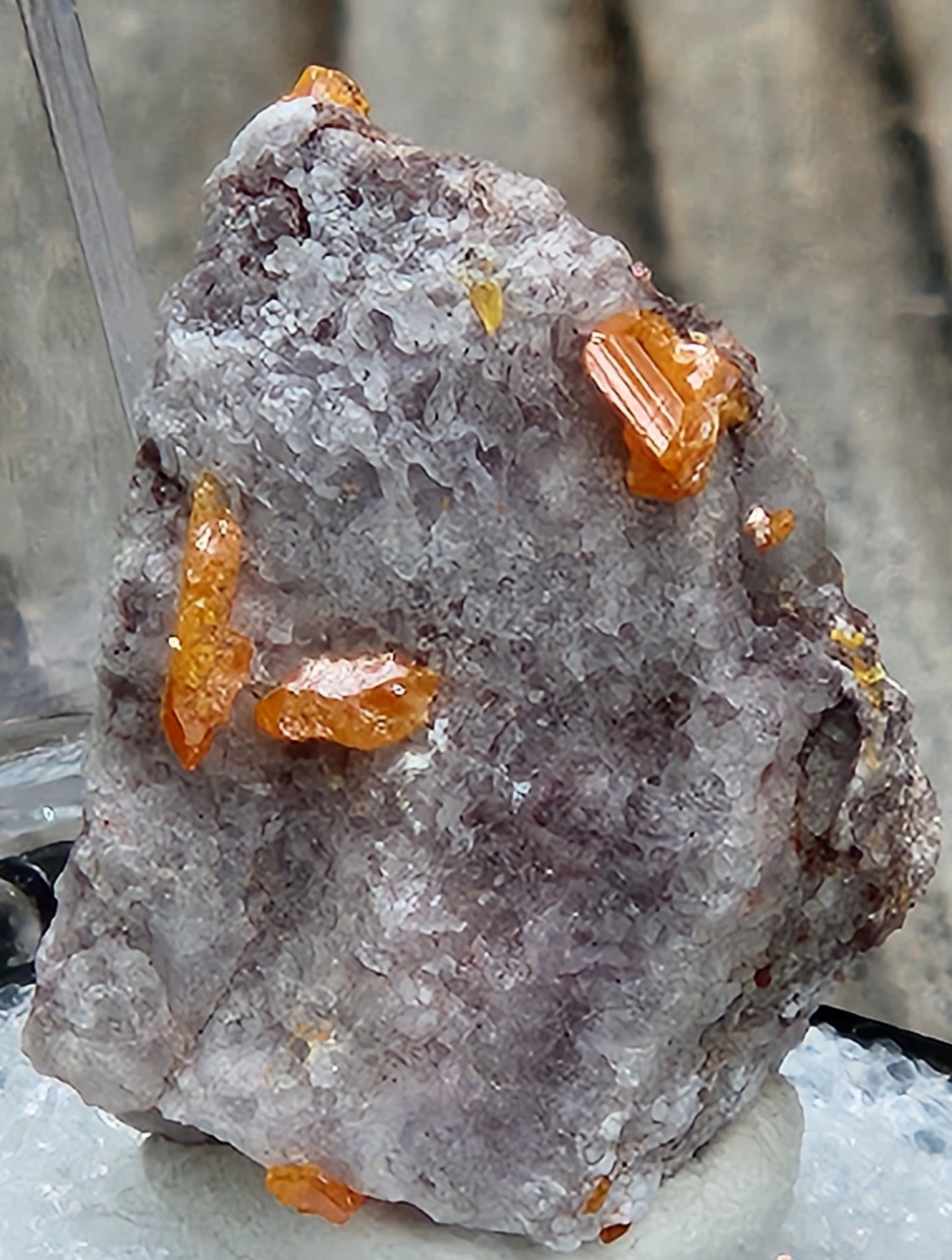 Wulfenite, Red Cloud Mine Arizona, UV Reactive, ItemSP258