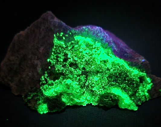 Botryoidal Hyalite Opal Specimen From Utah Highly UV Reactive Item SP400