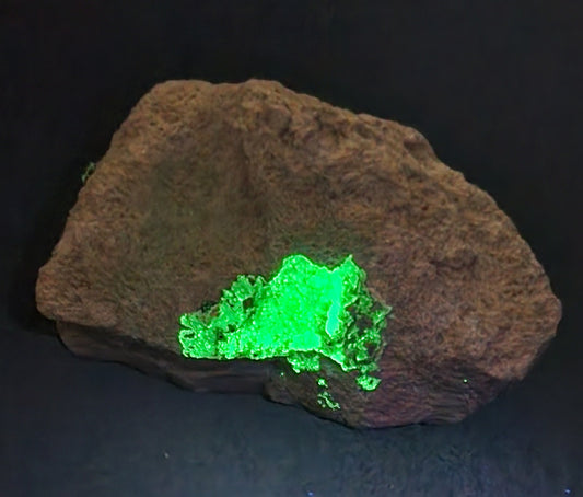 Botryoidal Hyalite Opal Specimen From Utah Highly UV Reactive Item SP412