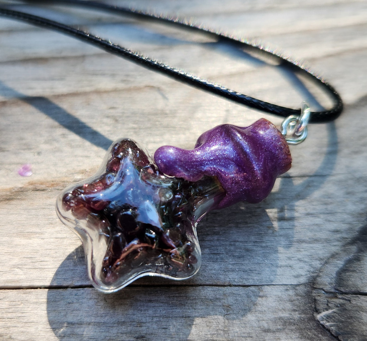 Tumbled Garnets Star Shape Glass Bottle Necklace Item JL198