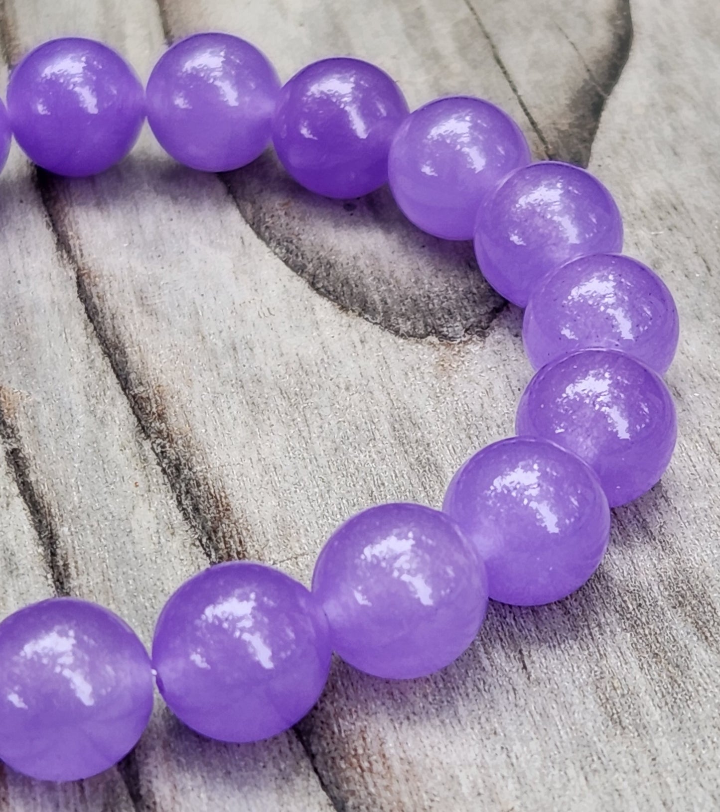 Lavender Quartz Stretch Bracelet 10mm Item JL442