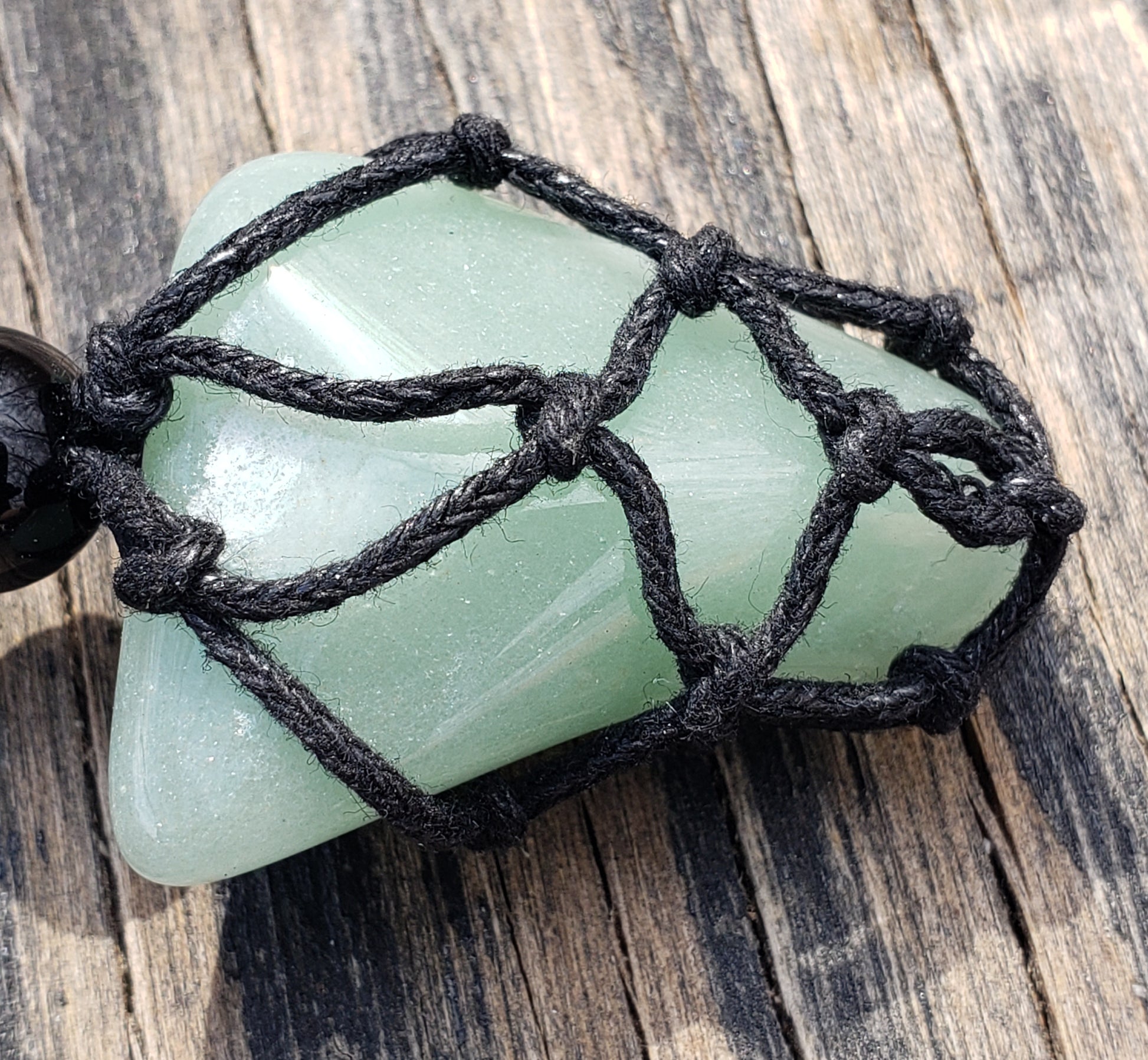 Handmade aventurine macrame necklace close up