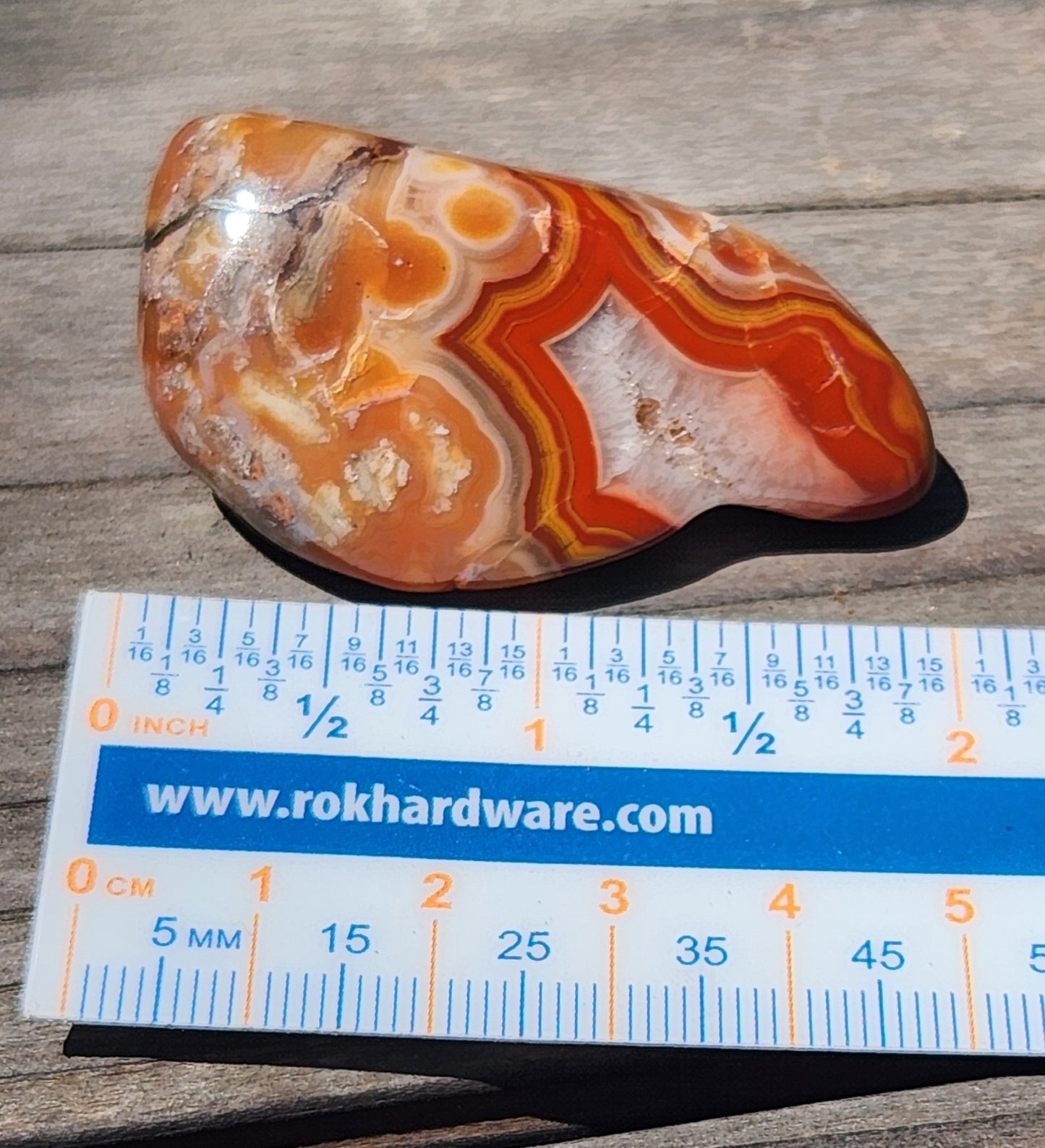 Mexican agate displayed with ruler for scale TA328