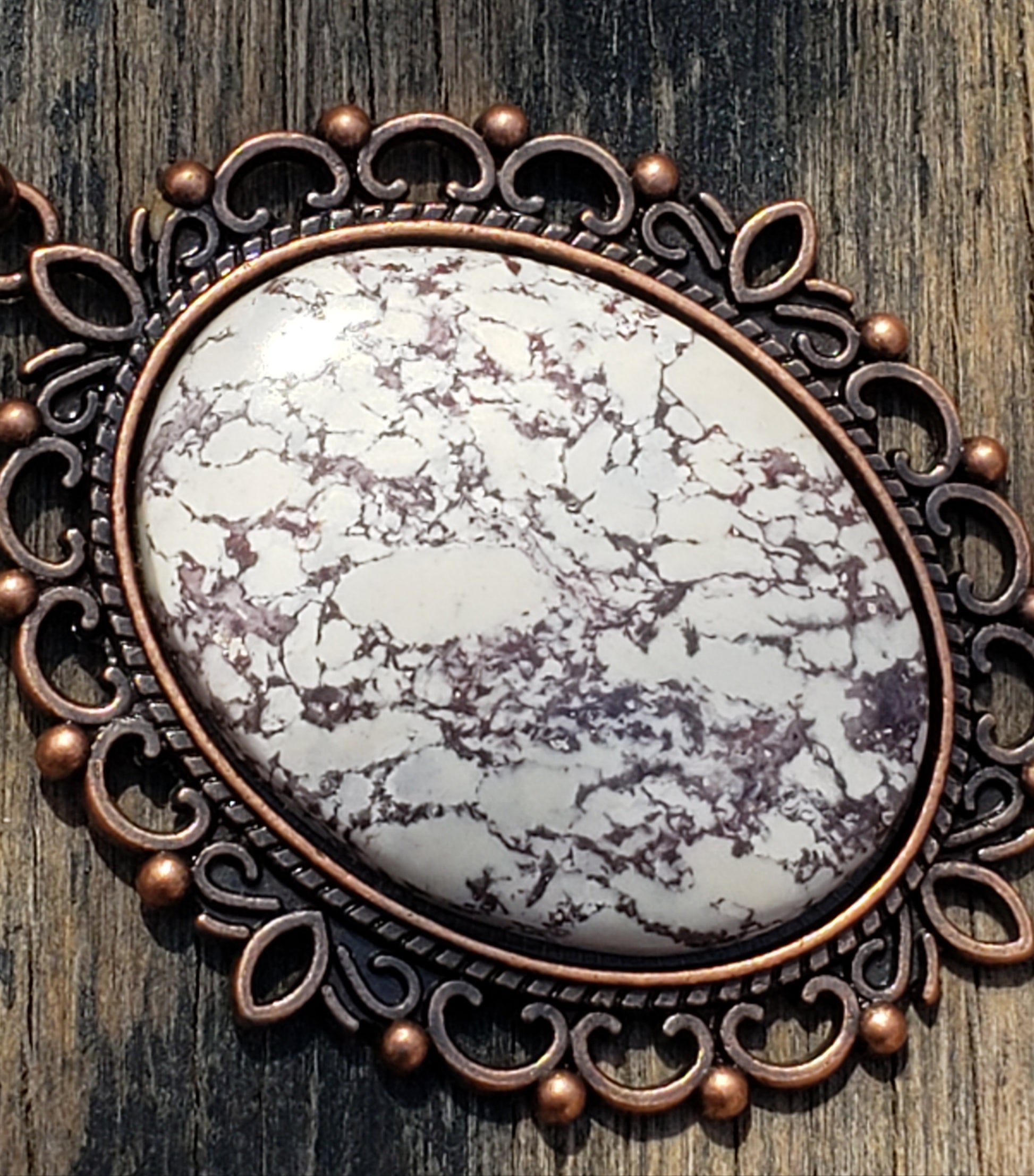 Viper jasper necklace close up