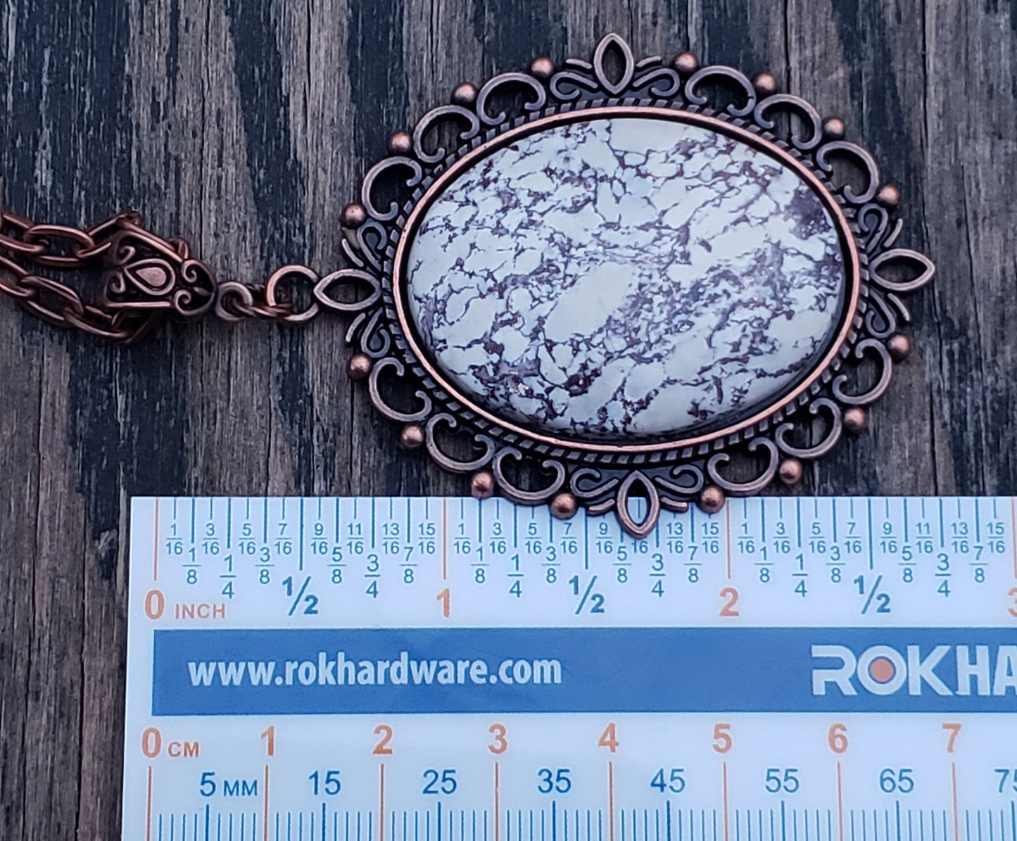 Viper jasper necklace with ruler