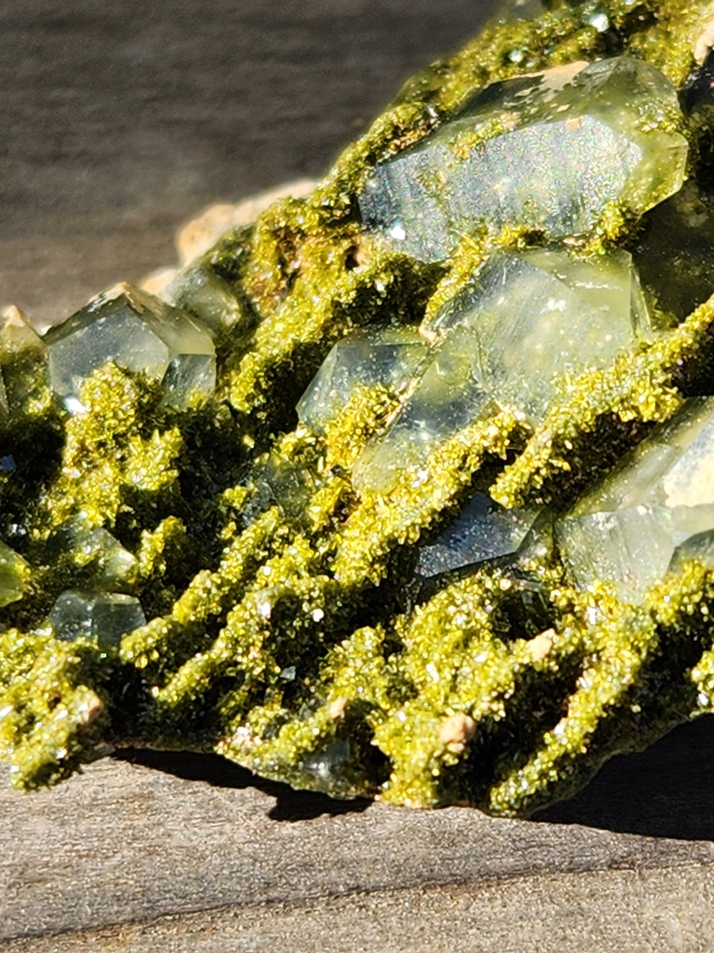 High-Grade Forest Epidote with Quartz | Hakkari Turkey | SP453