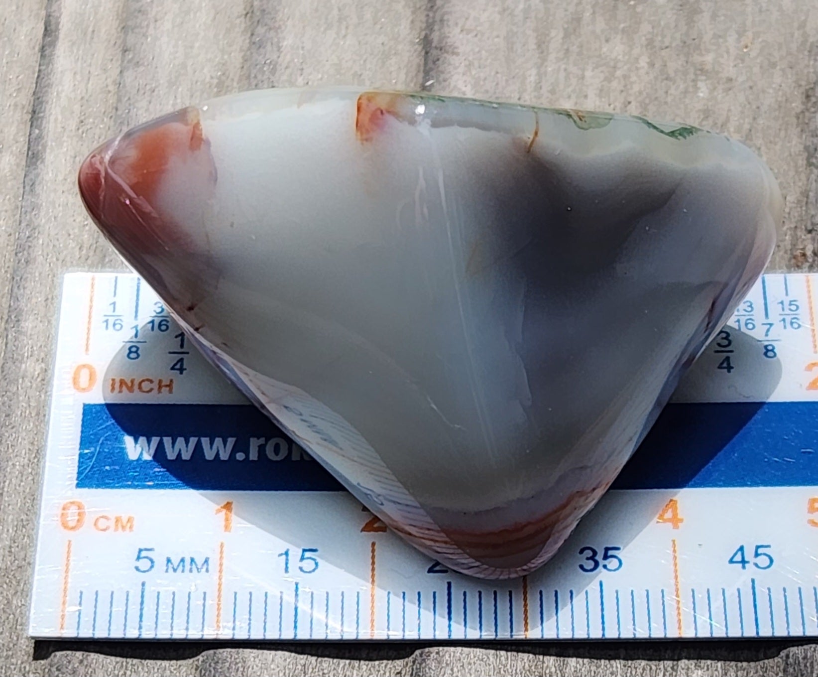 Mexican agate displayed with ruler TA267