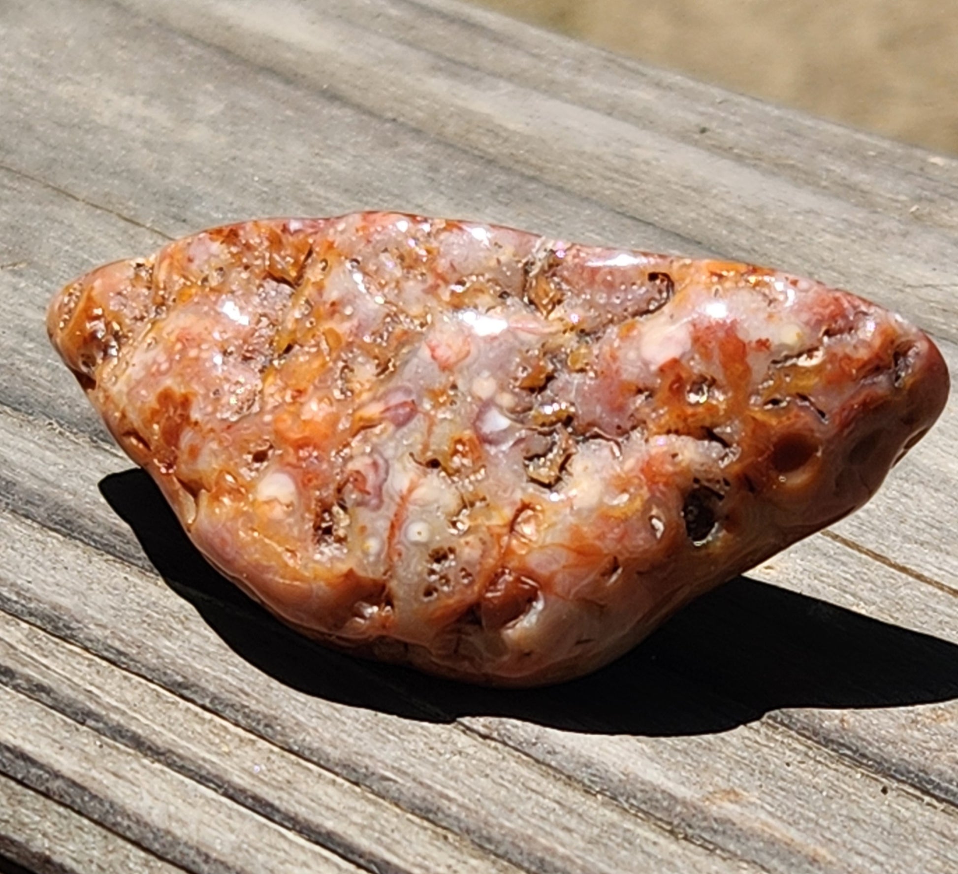 Reverse side natural rind of Mexican banded agate TA324