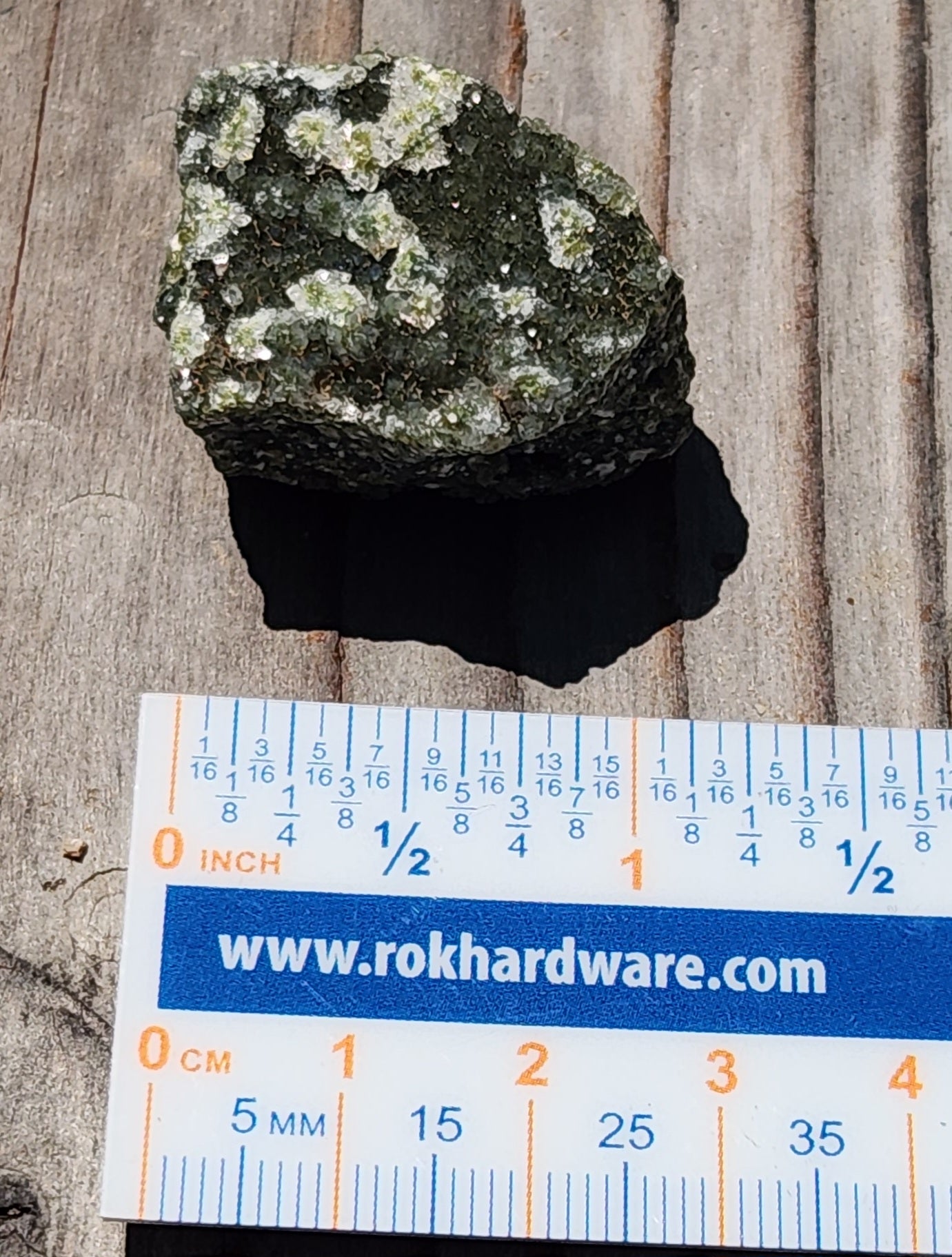 Ocean Jasper druzy showing micro-crystals ruler