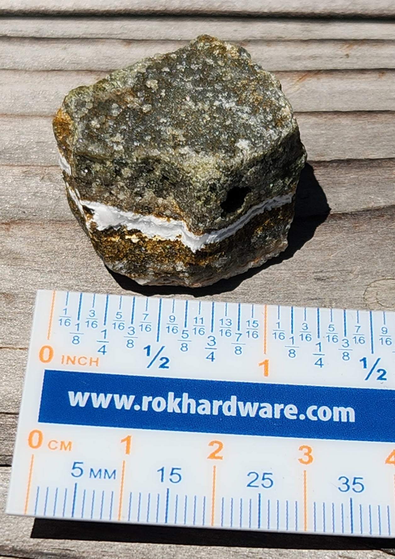 Ocean Jasper druzy showing micro-crystals ruler