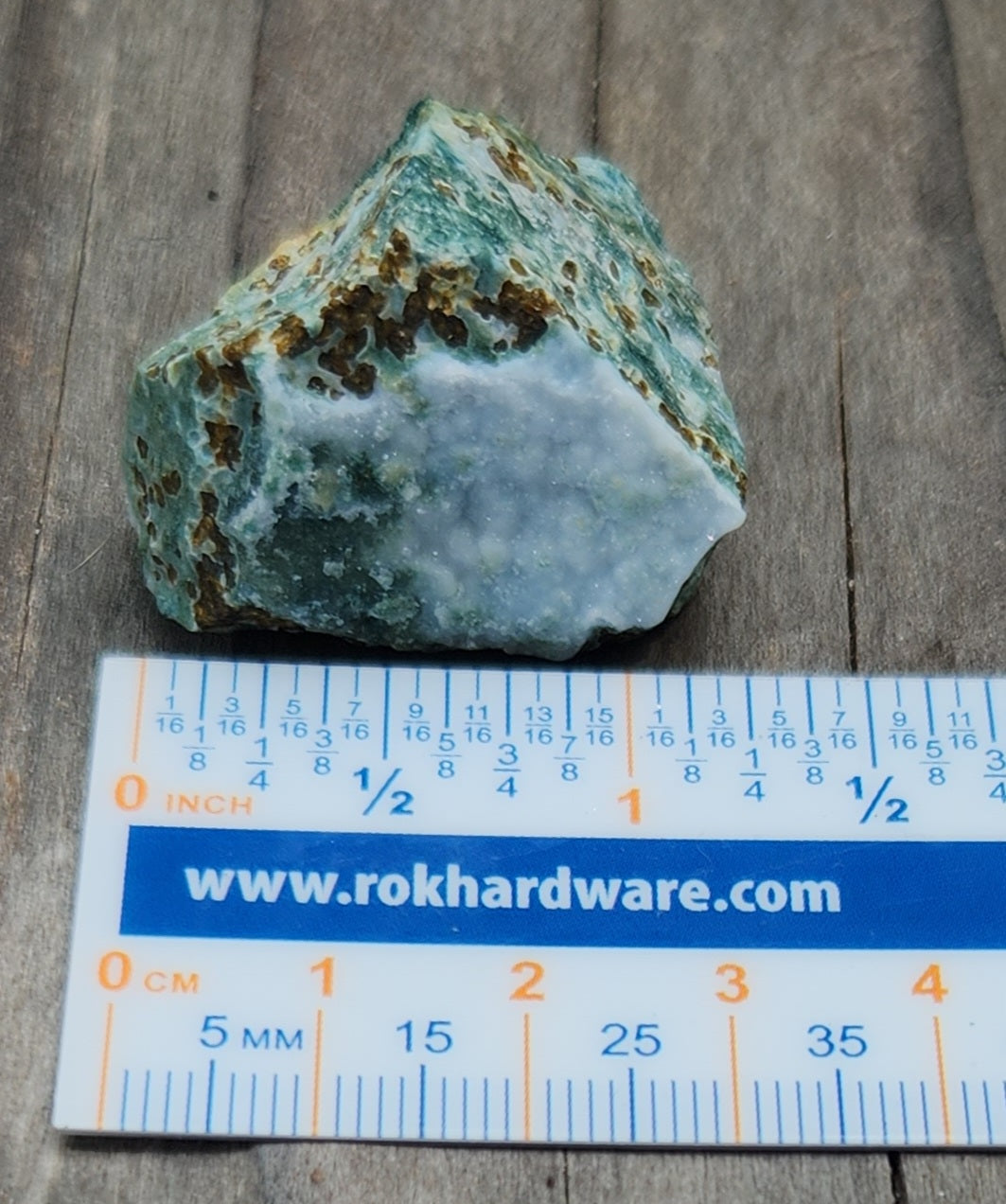 Ocean Jasper druzy showing micro-crystals ruler