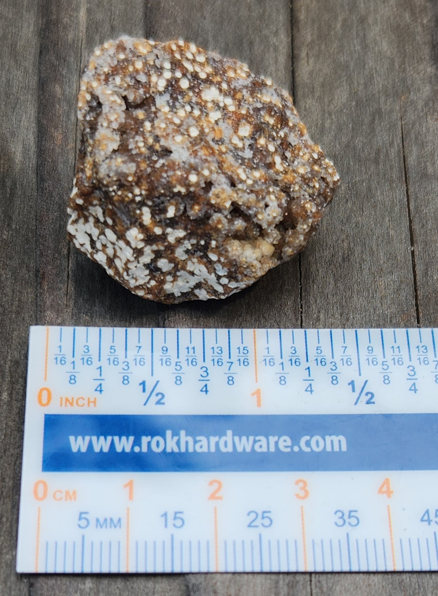 Ocean Jasper druzy showing micro-crystals ruler