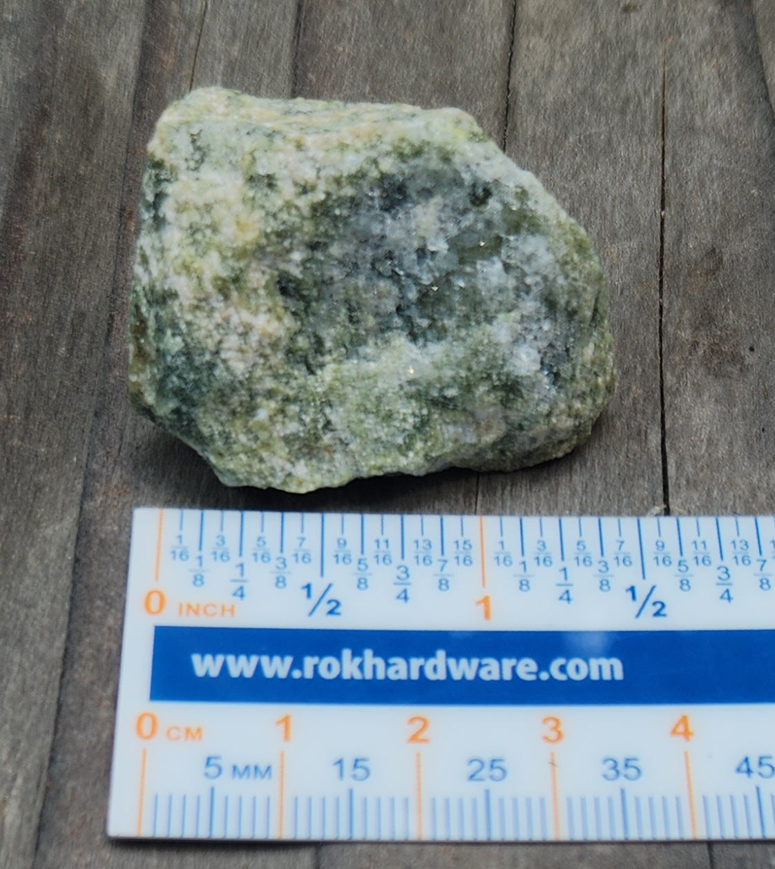 Ocean Jasper druzy showing micro-crystals with a ruler
