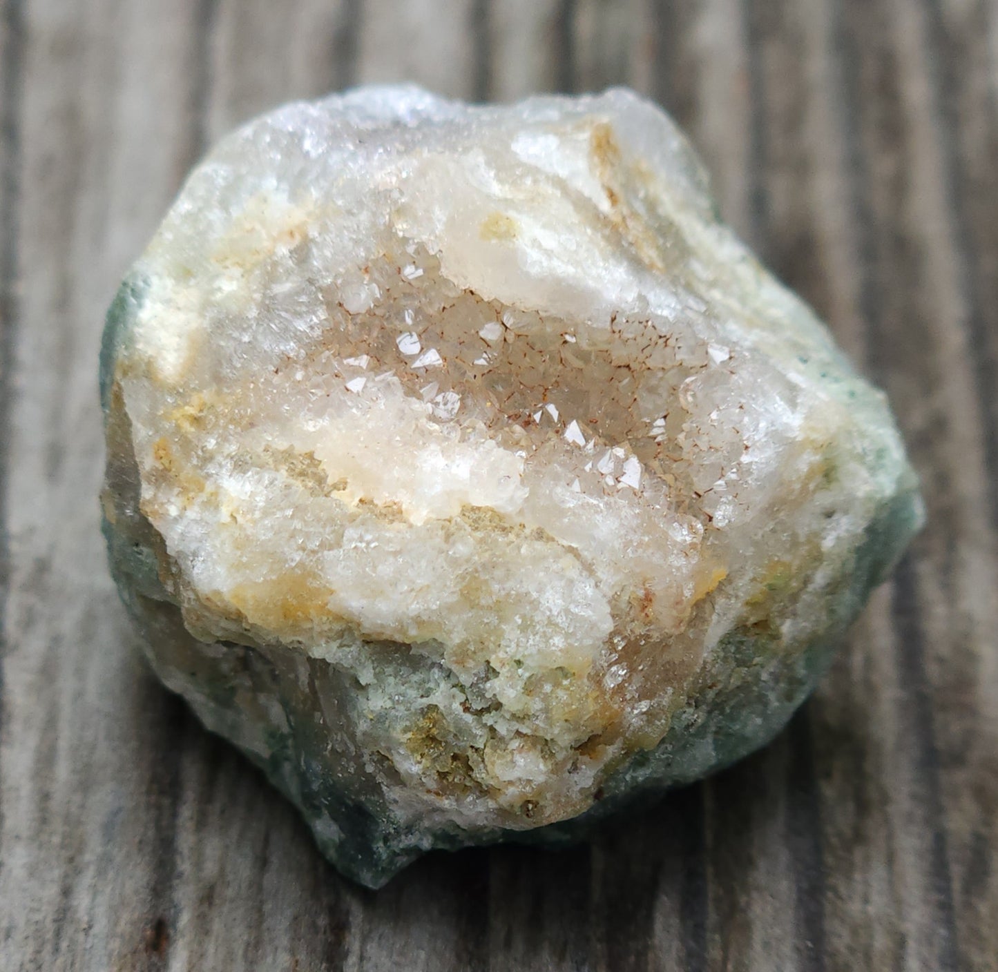 Ocean Jasper druzy showing micro-crystals