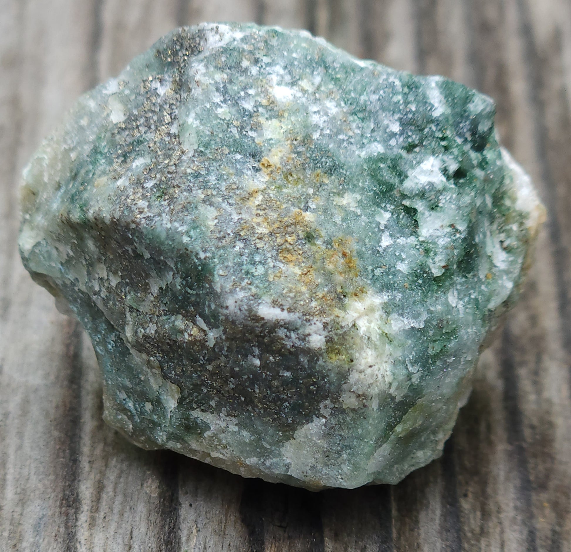 Ocean Jasper druzy showing micro-crystals