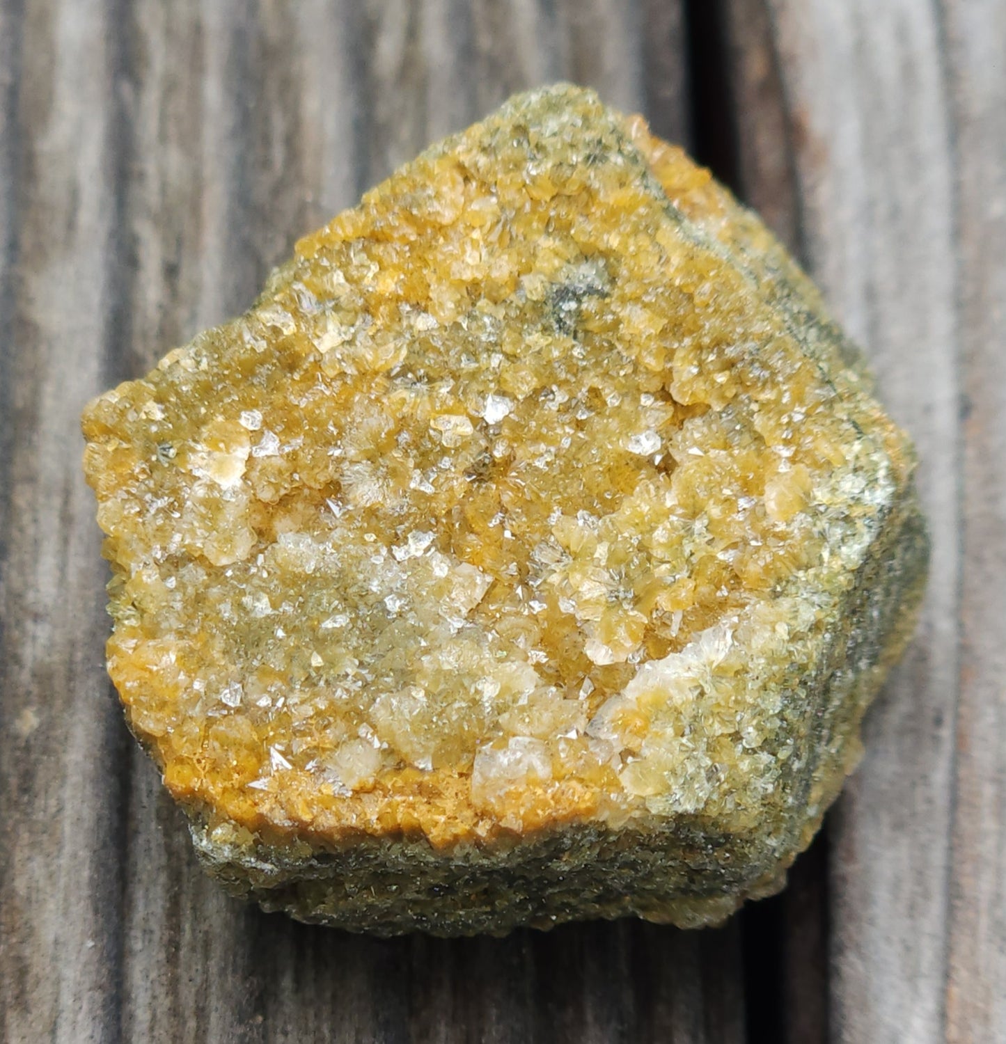 Ocean Jasper druzy showing micro-crystals