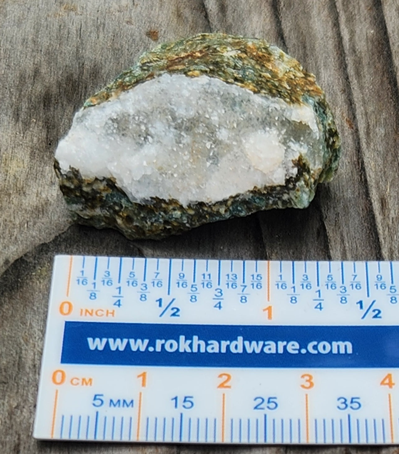 Ocean Jasper druzy showing micro-crystals with ruler