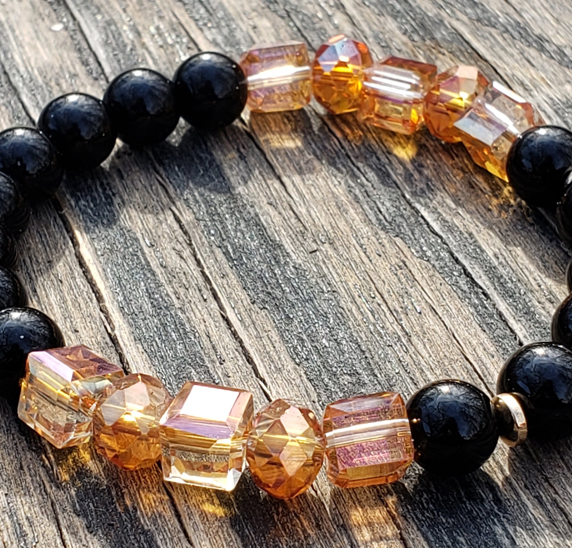 Pink, orange & black glass stretch bracelet