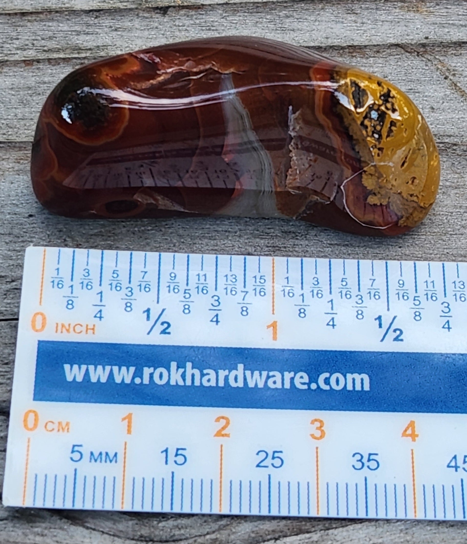 Mexican agate displayed with ruler TA335