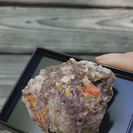Red Cloud Wulfenite Perky Box Thumbnail Video sp227