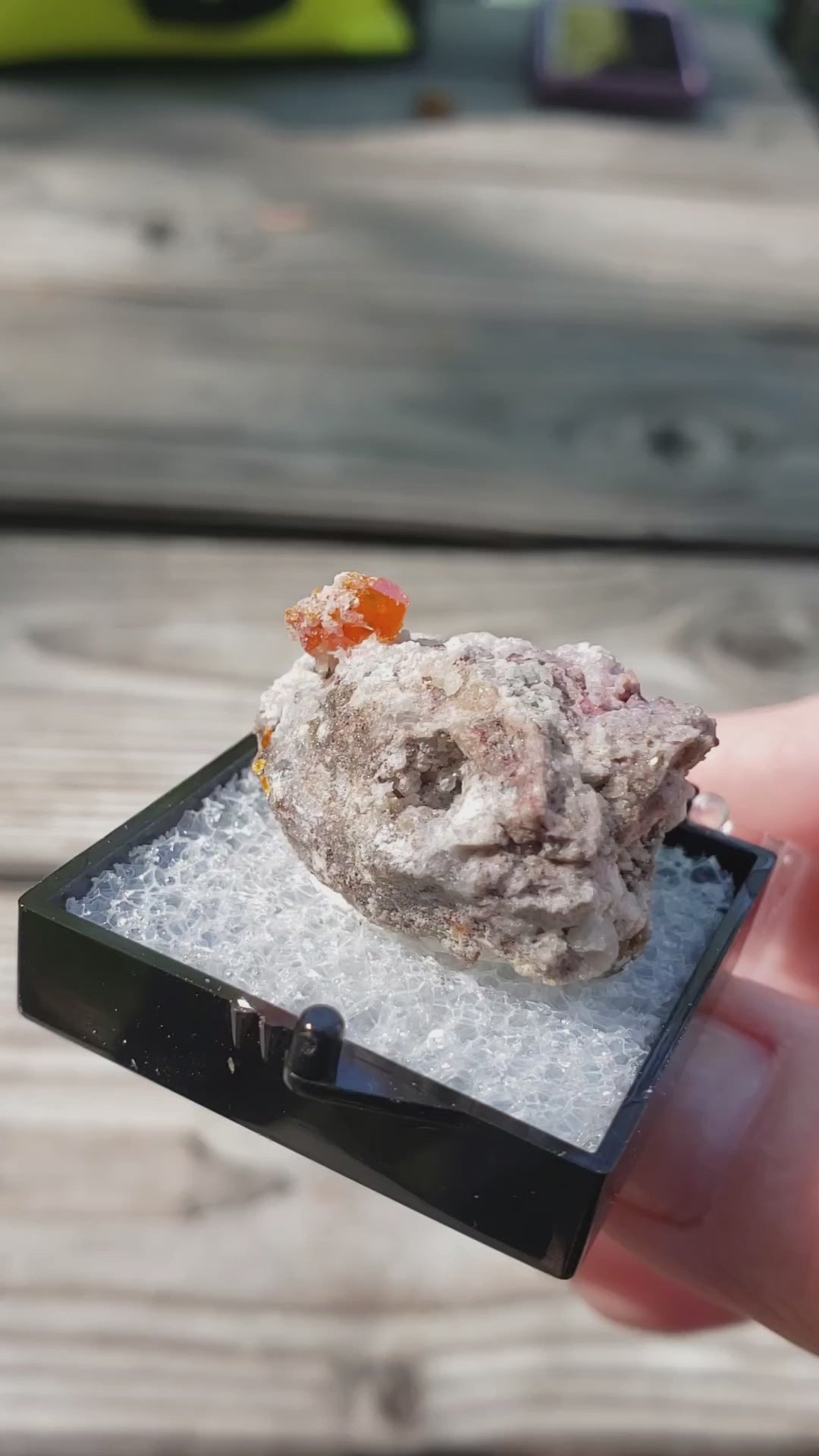 Red Cloud Wulfenite Perky Box Thumbnail Video sp235