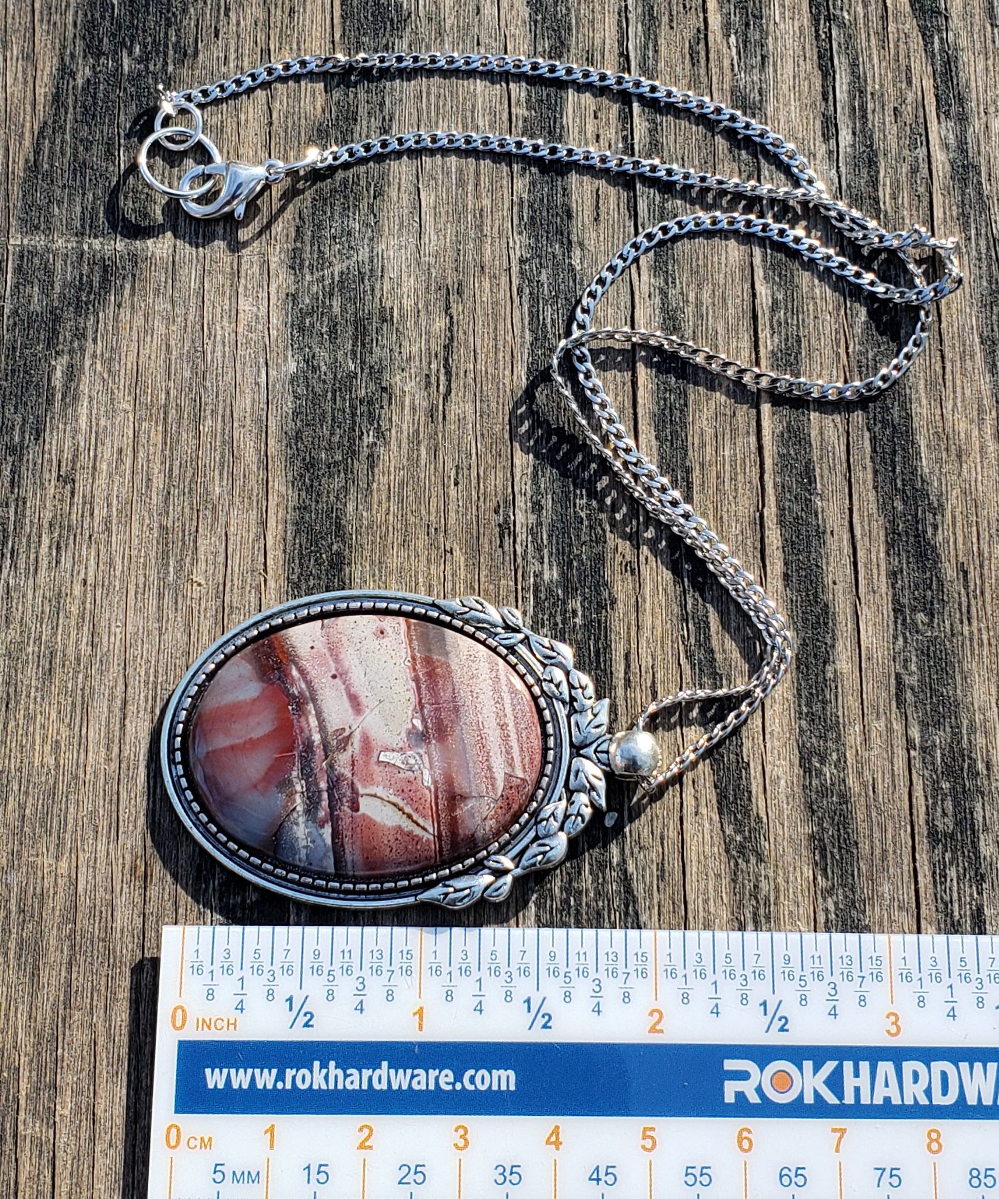 Sarape jasper necklace with 40×30 mm stone pendant with ruler